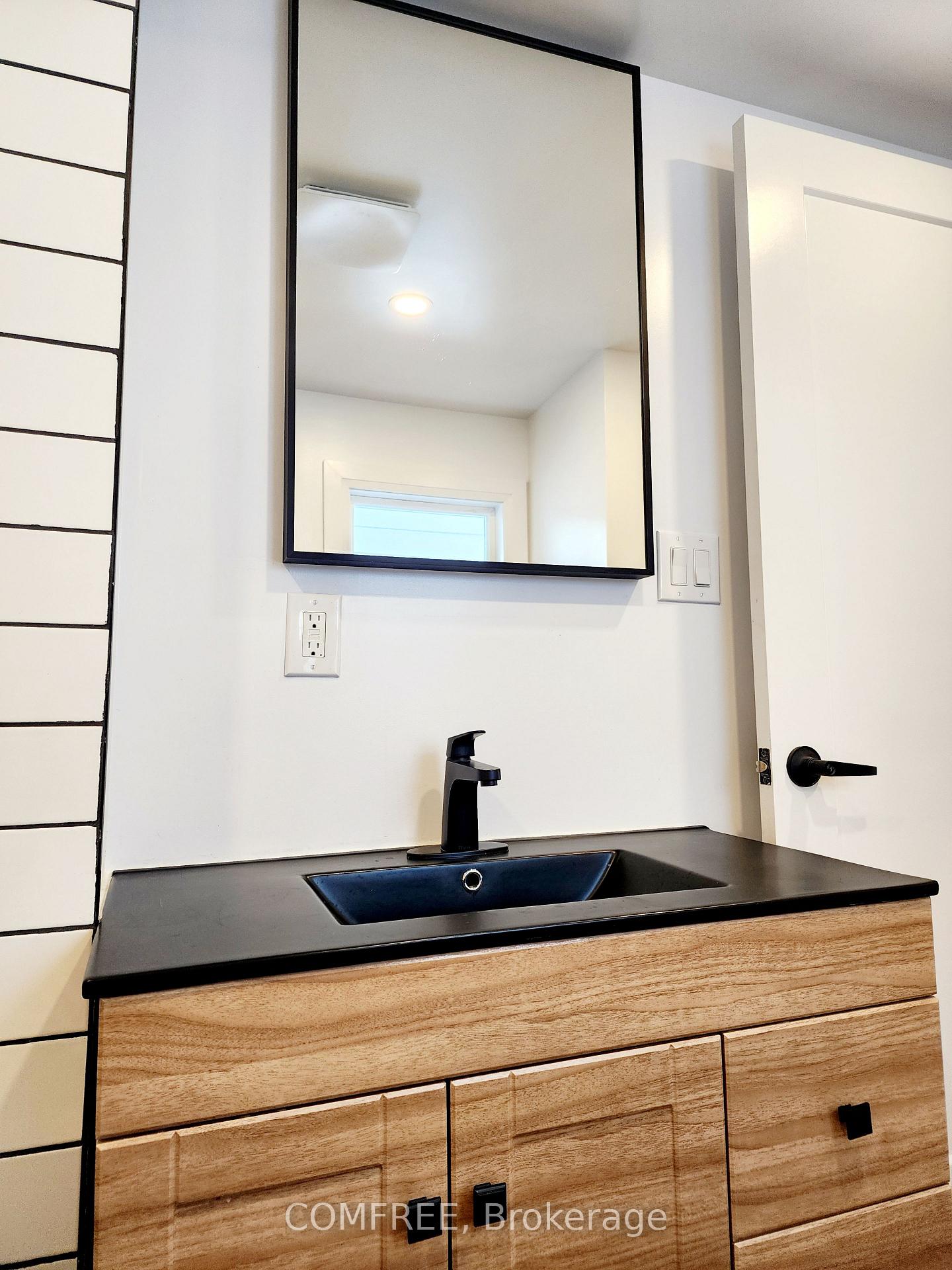 Photo 11 of 274 Bell Street S, Ottawa, West Centre Town — HOMEH