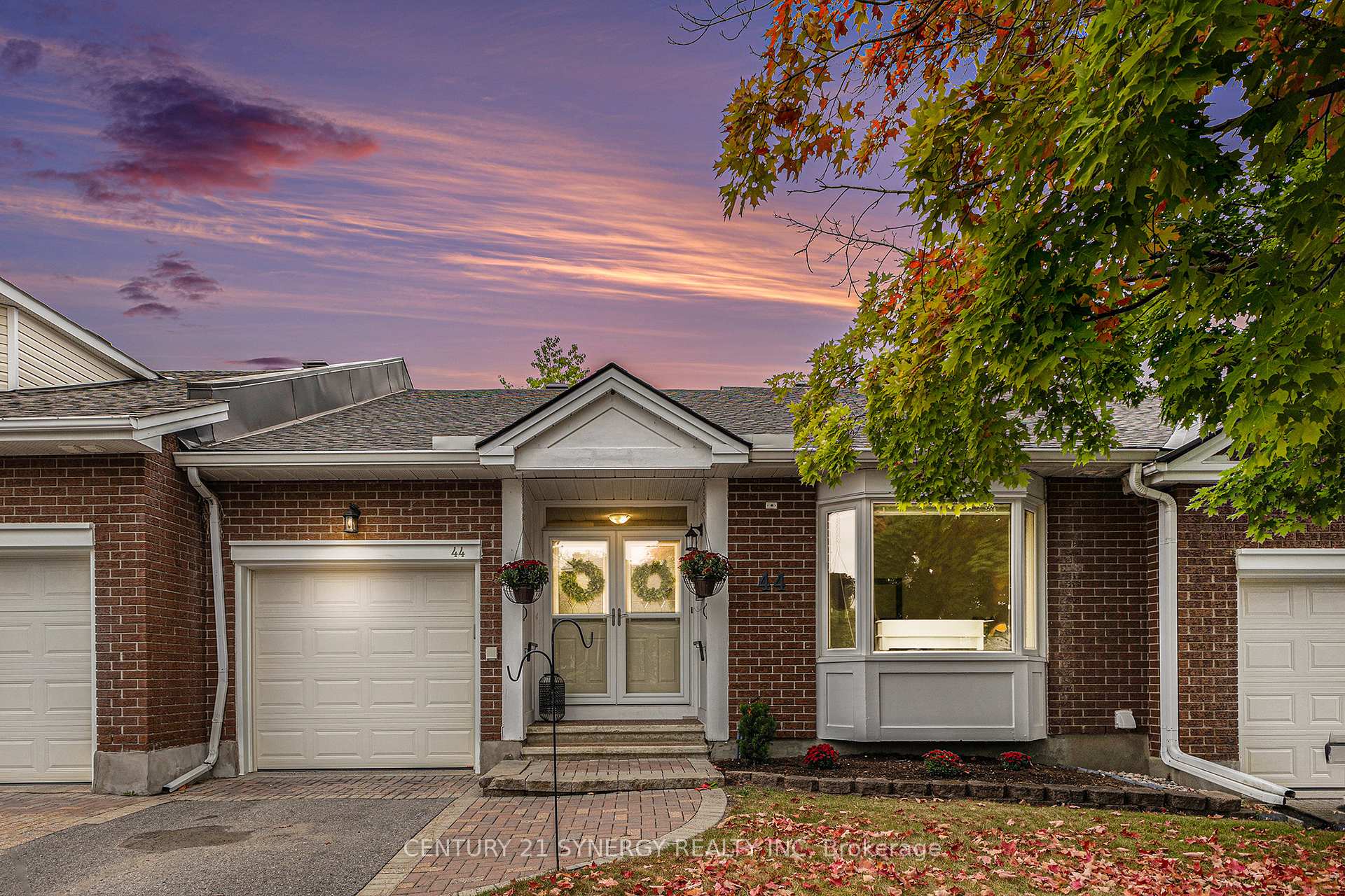 Photo 1 of 44 Innesbrook Court, Ottawa, Stittsville (Central) — HOMEH