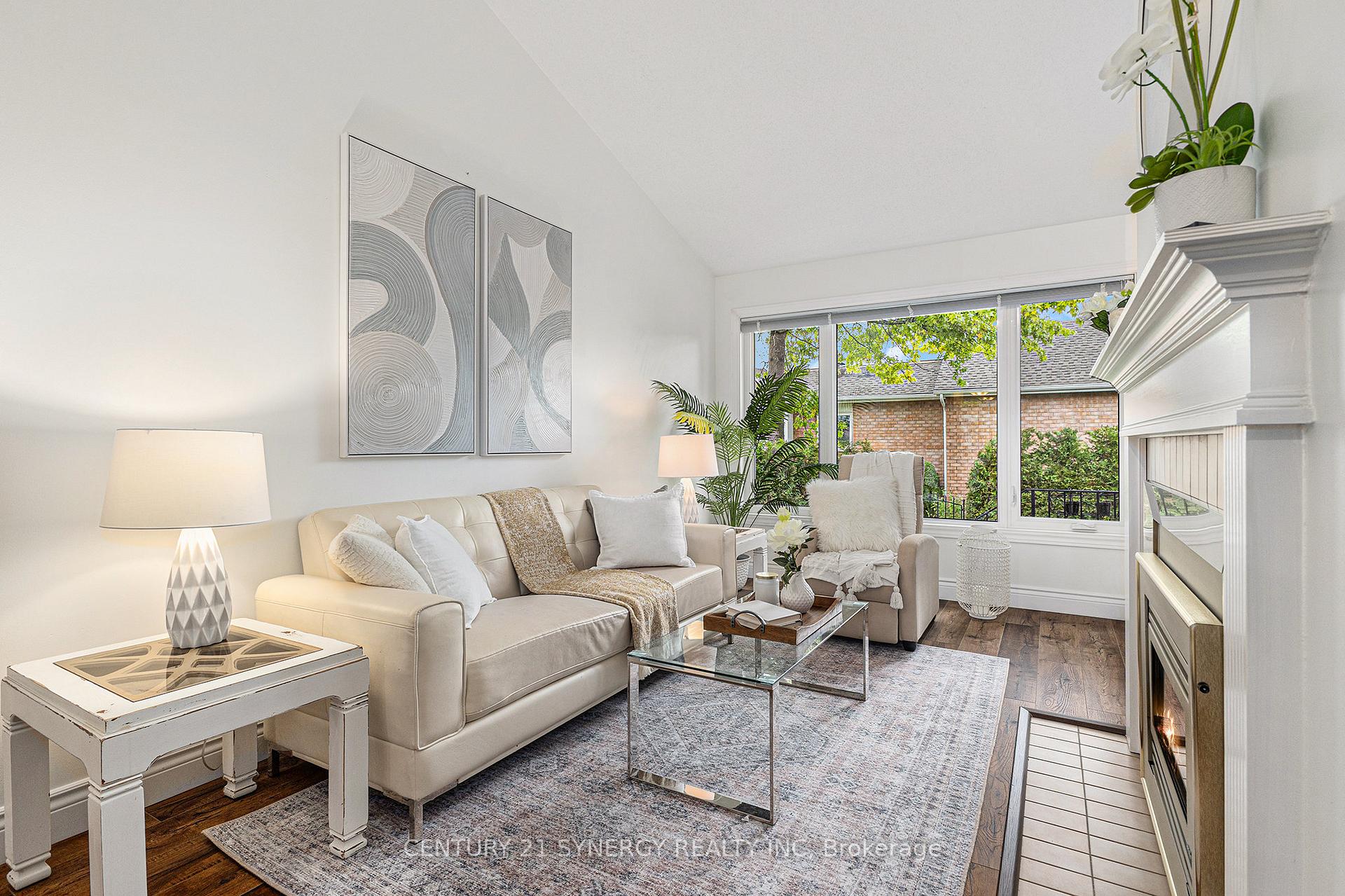 Photo 6 of 44 Innesbrook Court, Ottawa, Stittsville (Central) — HOMEH