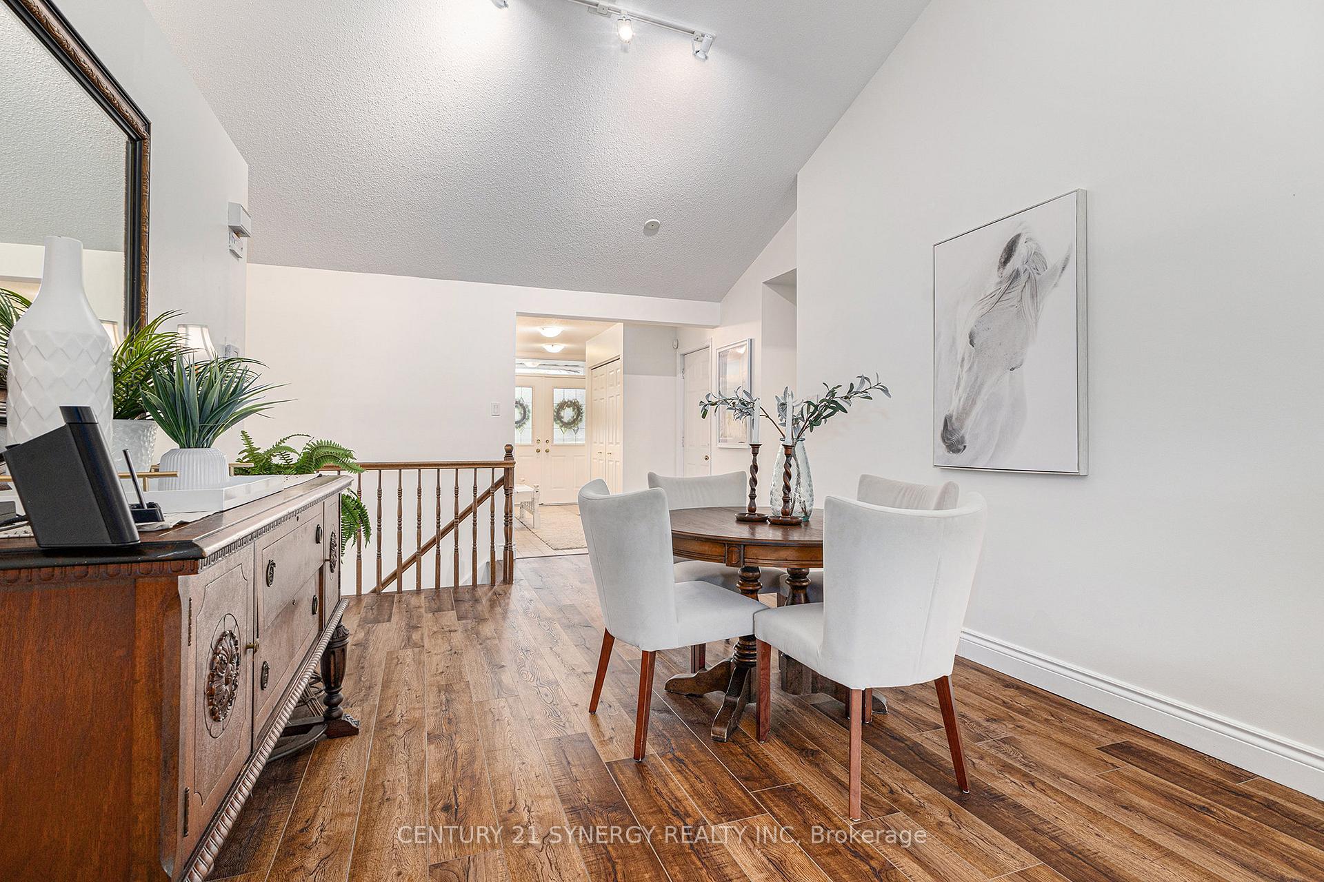 Photo 8 of 44 Innesbrook Court, Ottawa, Stittsville (Central) — HOMEH