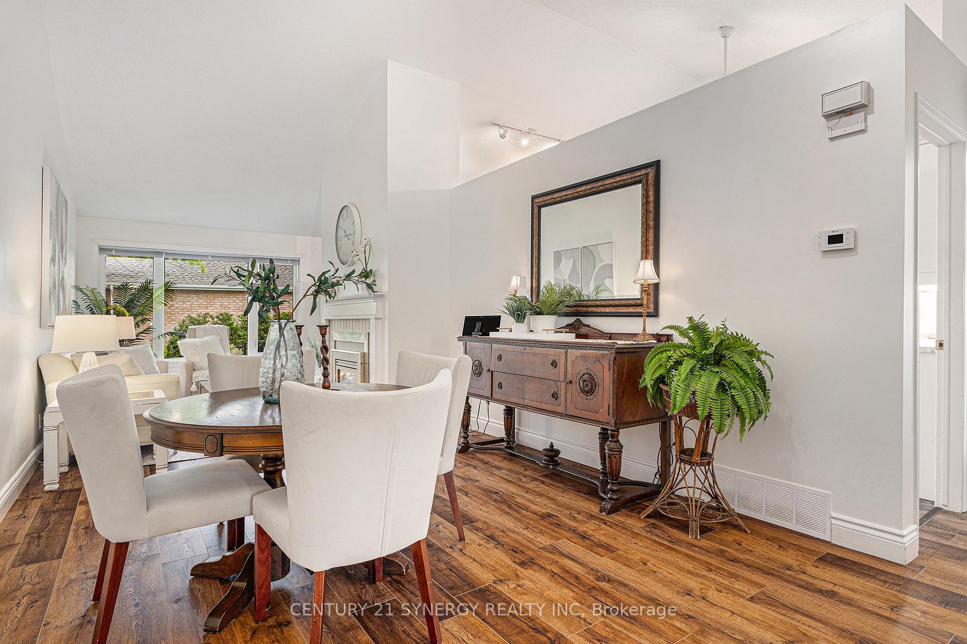 Photo 10 of 44 Innesbrook Court, Ottawa, Stittsville (Central) — HOMEH