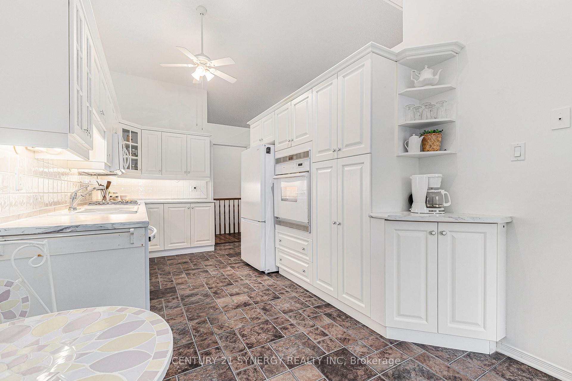 Photo 11 of 44 Innesbrook Court, Ottawa, Stittsville (Central) — HOMEH