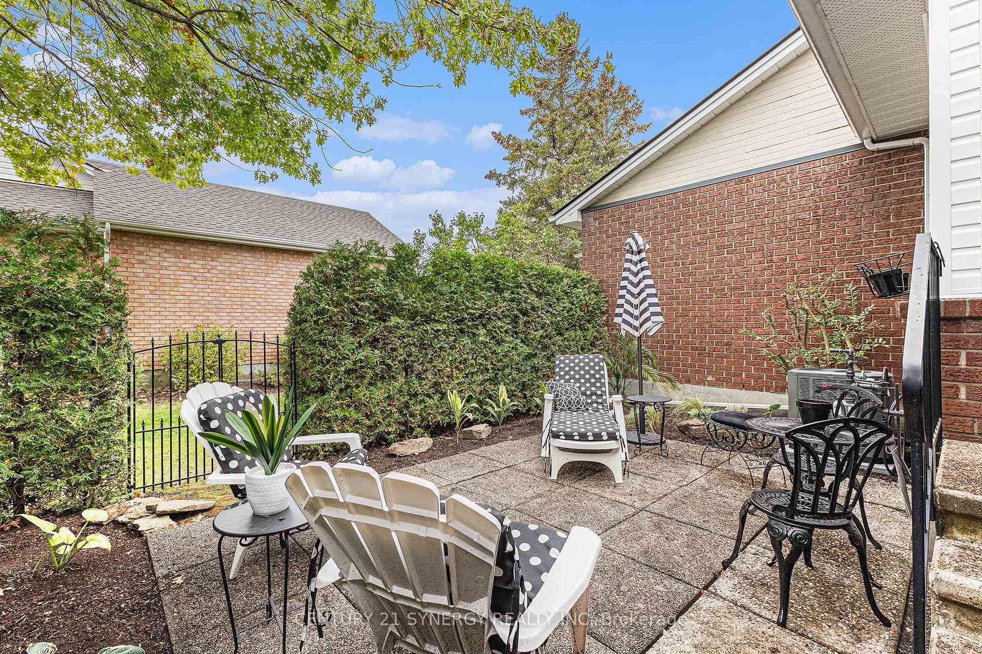 Photo 25 of 44 Innesbrook Court, Ottawa, Stittsville (Central) — HOMEH