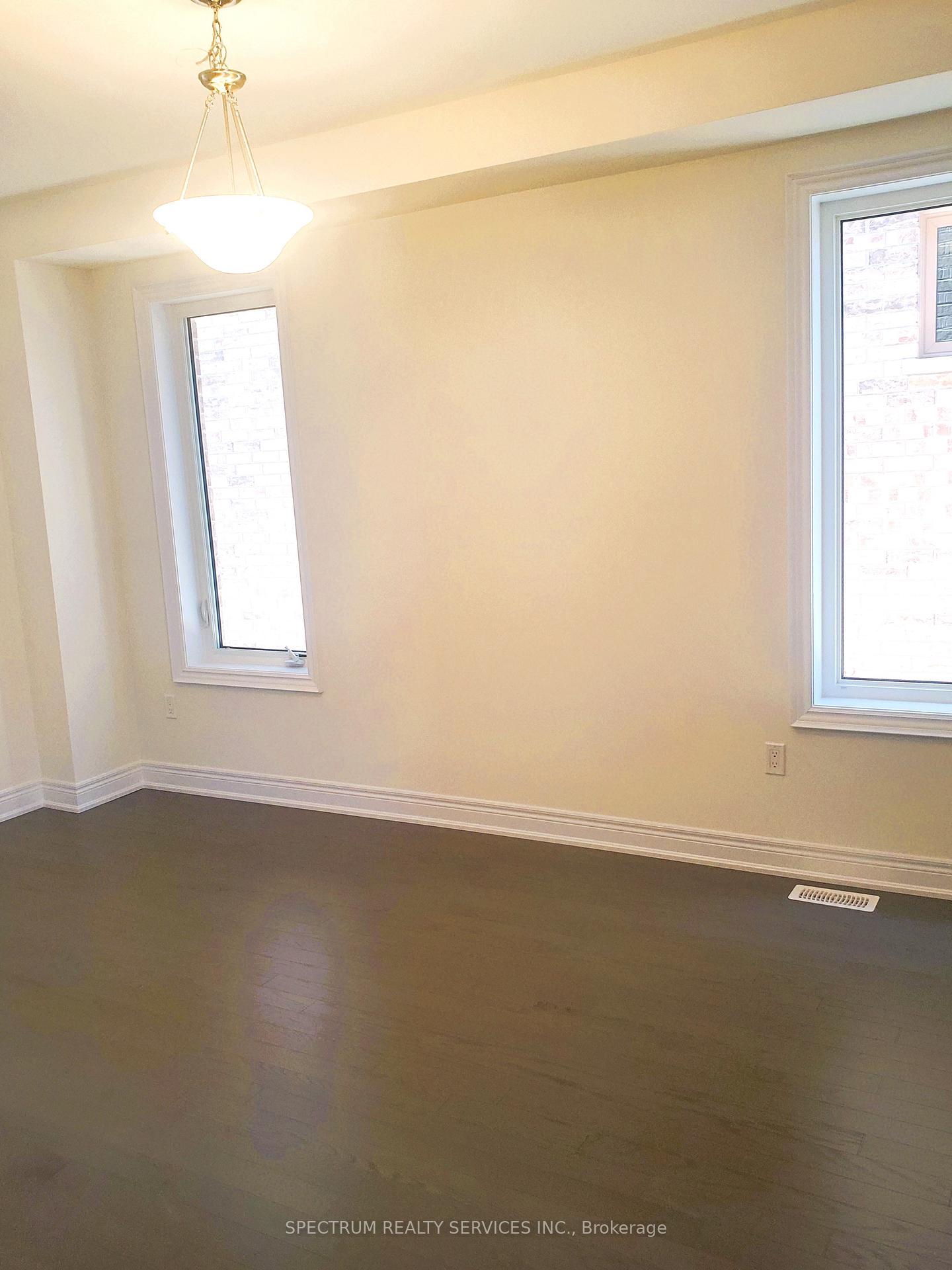 Photo 10 of 2283 Rudell Road E, Clarington, Newcastle — HOMEH