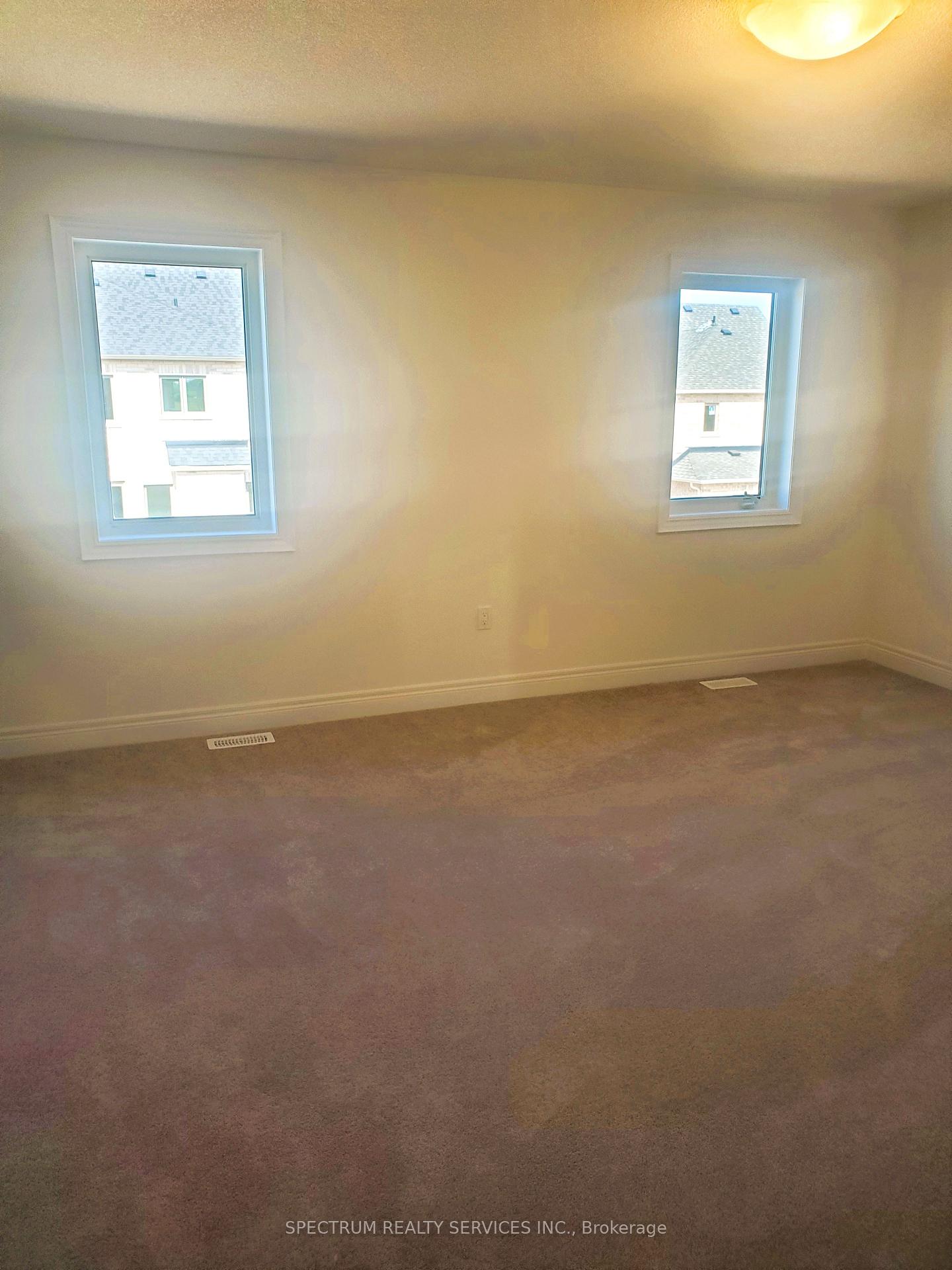 Photo 4 of 2283 Rudell Road E, Clarington, Newcastle — HOMEH