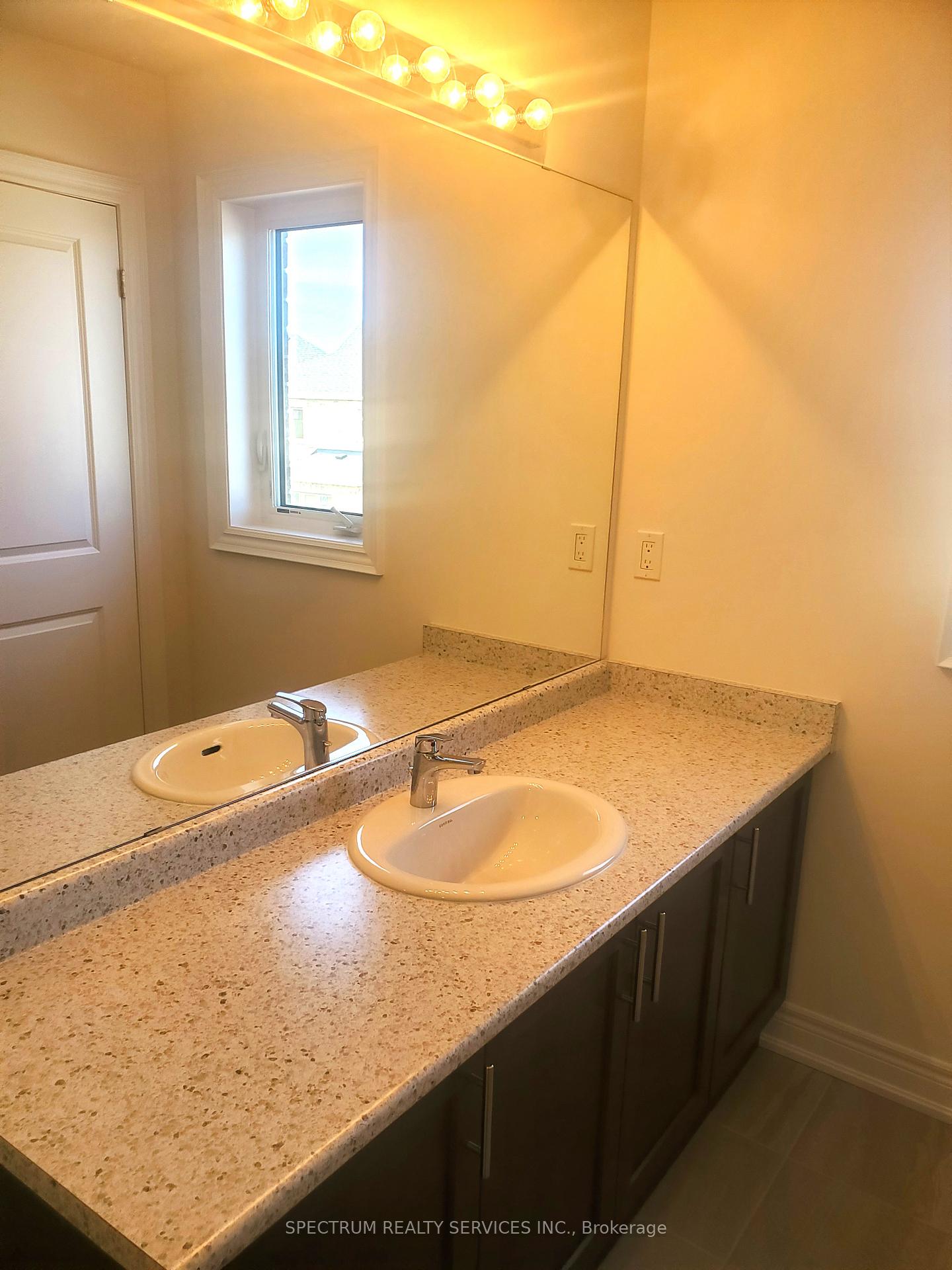 Photo 12 of 2283 Rudell Road E, Clarington, Newcastle — HOMEH
