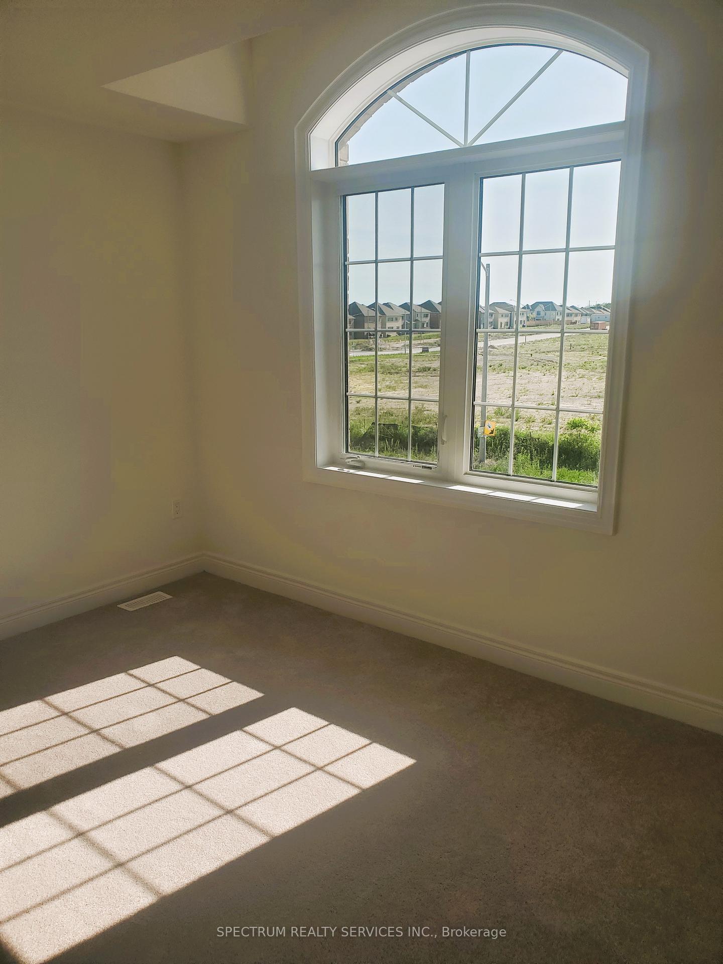 Photo 9 of 2283 Rudell Road E, Clarington, Newcastle — HOMEH