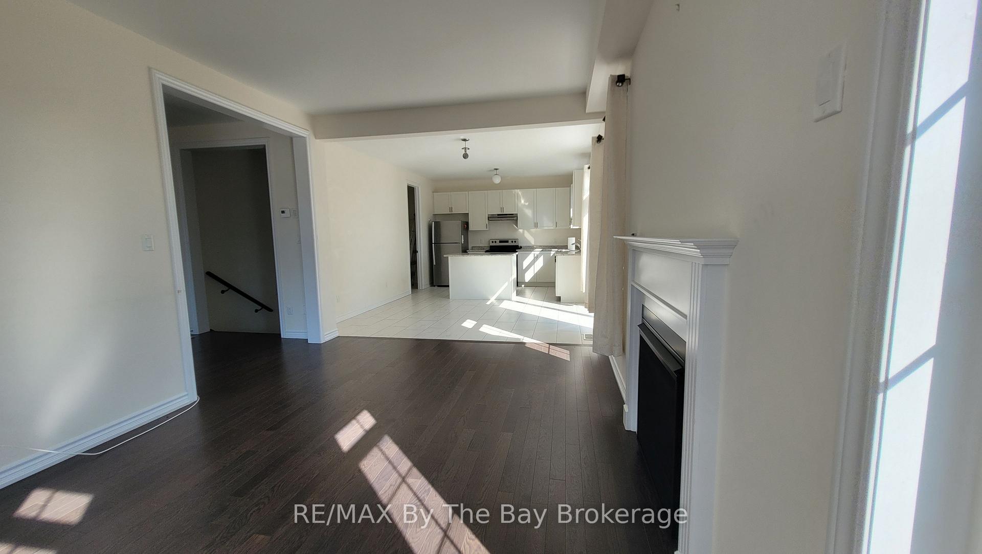Photo 3 of 218 Roy Drive, Clearview, Stayner — HOMEH