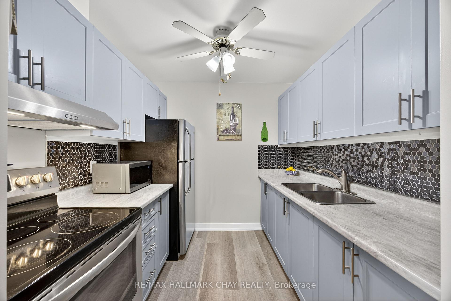 Photo 7 of Unit G9, 147 Edgehill Drive, Barrie, Letitia Heights — HOMEH