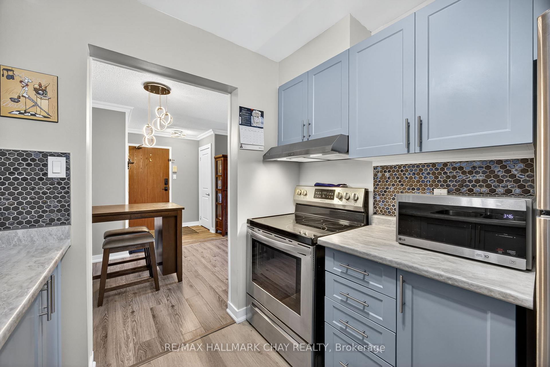 Photo 8 of Unit G9, 147 Edgehill Drive, Barrie, Letitia Heights — HOMEH
