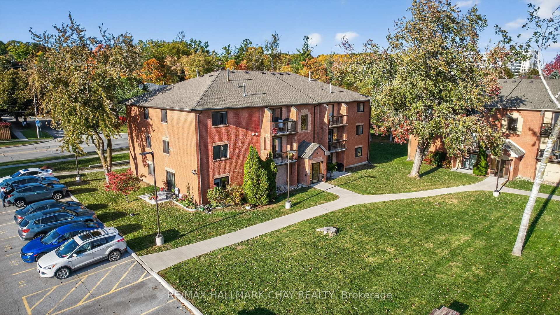 Photo 15 of Unit G9, 147 Edgehill Drive, Barrie, Letitia Heights — HOMEH