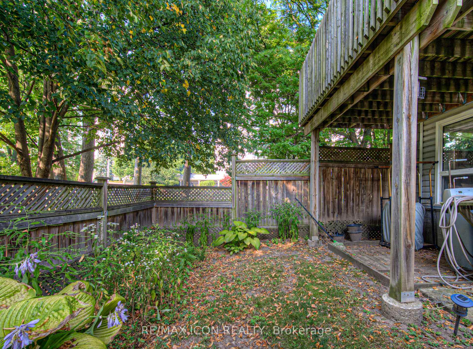 Photo 31 of Unit 37, 54 Green Valley Drive, Kitchener, Pioneer Park — HOMEH