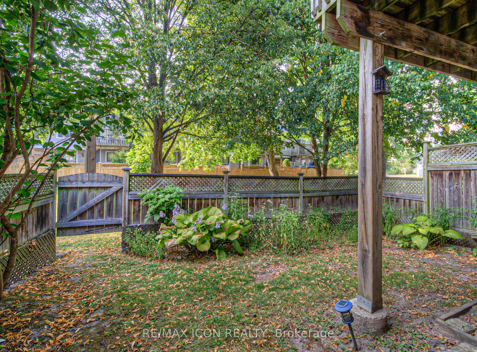 Photo 32 of Unit 37, 54 Green Valley Drive, Kitchener, Pioneer Park — HOMEH
