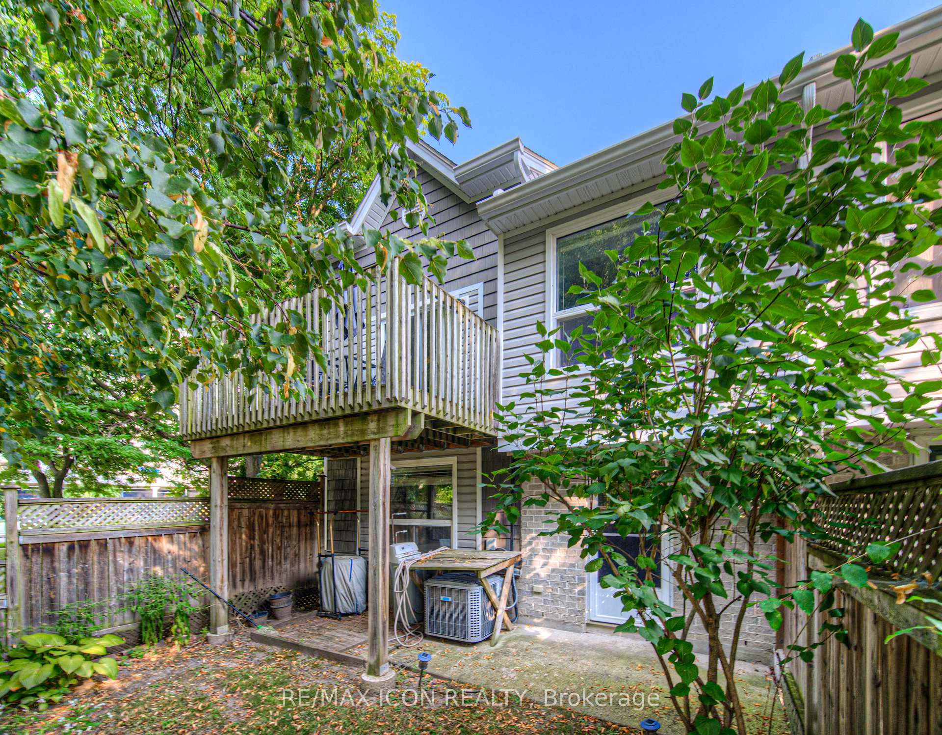 Photo 35 of Unit 37, 54 Green Valley Drive, Kitchener, Pioneer Park — HOMEH