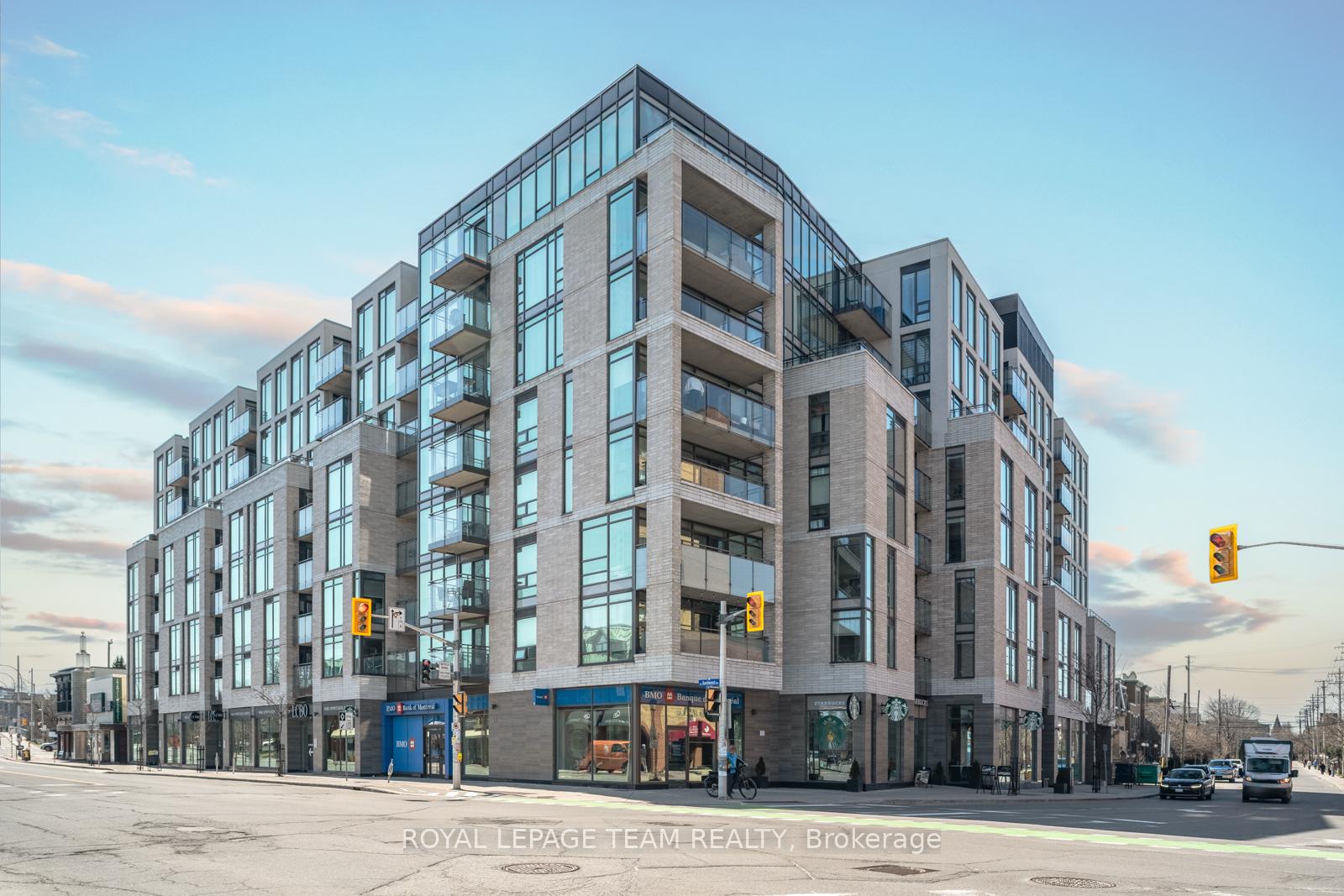 Front of Unit 712, 411 Mackay Street
