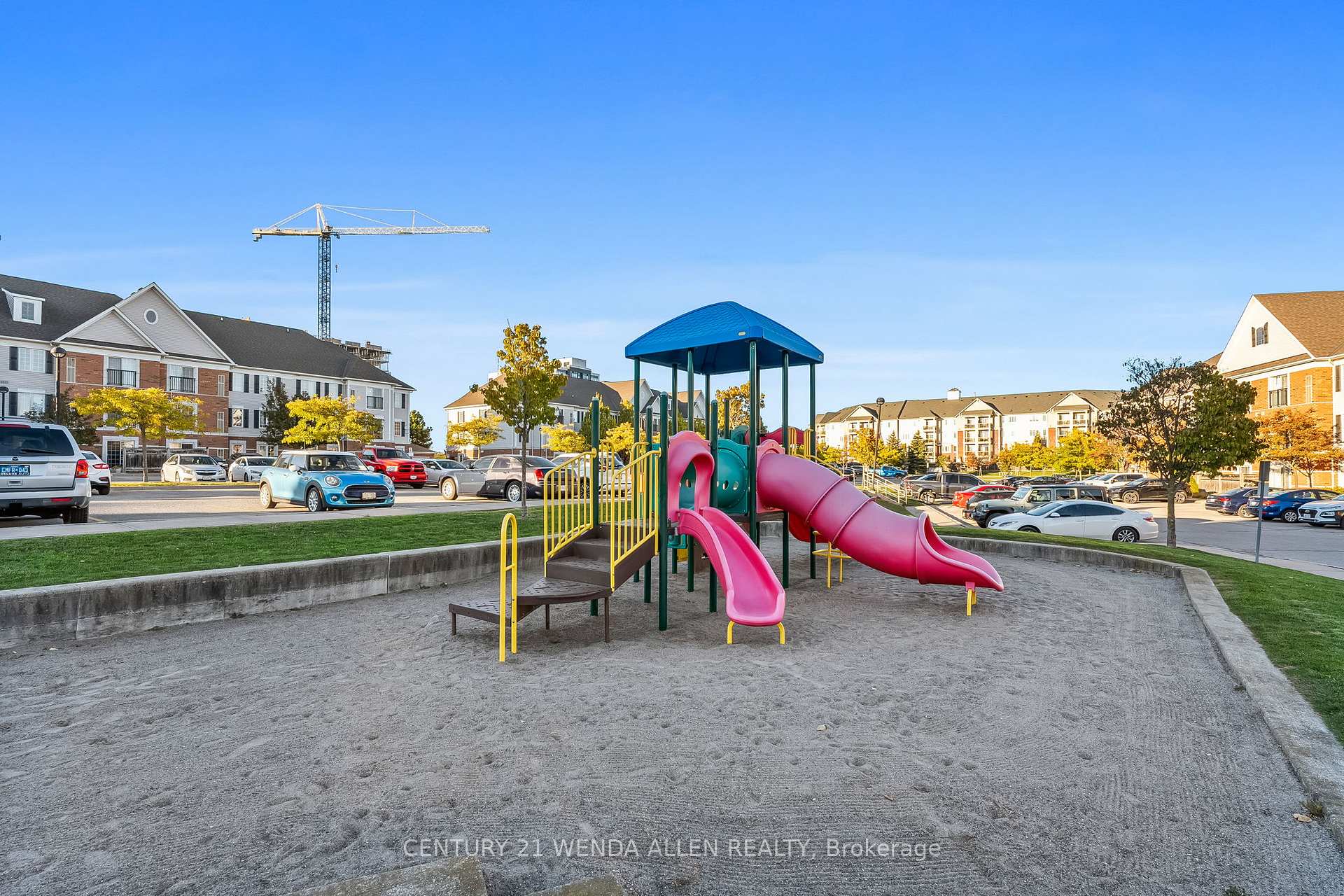 Photo 30 of Unit #309, 98 Aspen Spring Drive, Clarington, Bowmanville — HOMEH