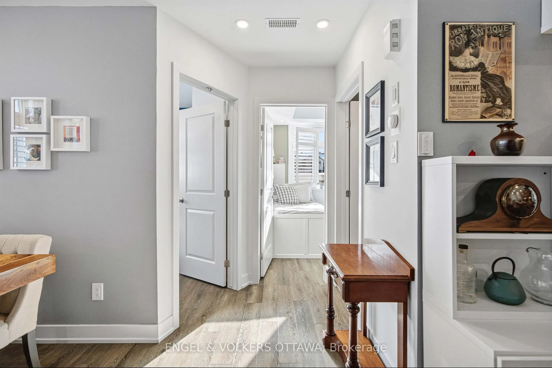 Photo 19 of Unit B, 310 Tulum Crescent, Ottawa, Kanata - Emerald Meadows/Trailwest — HOMEH