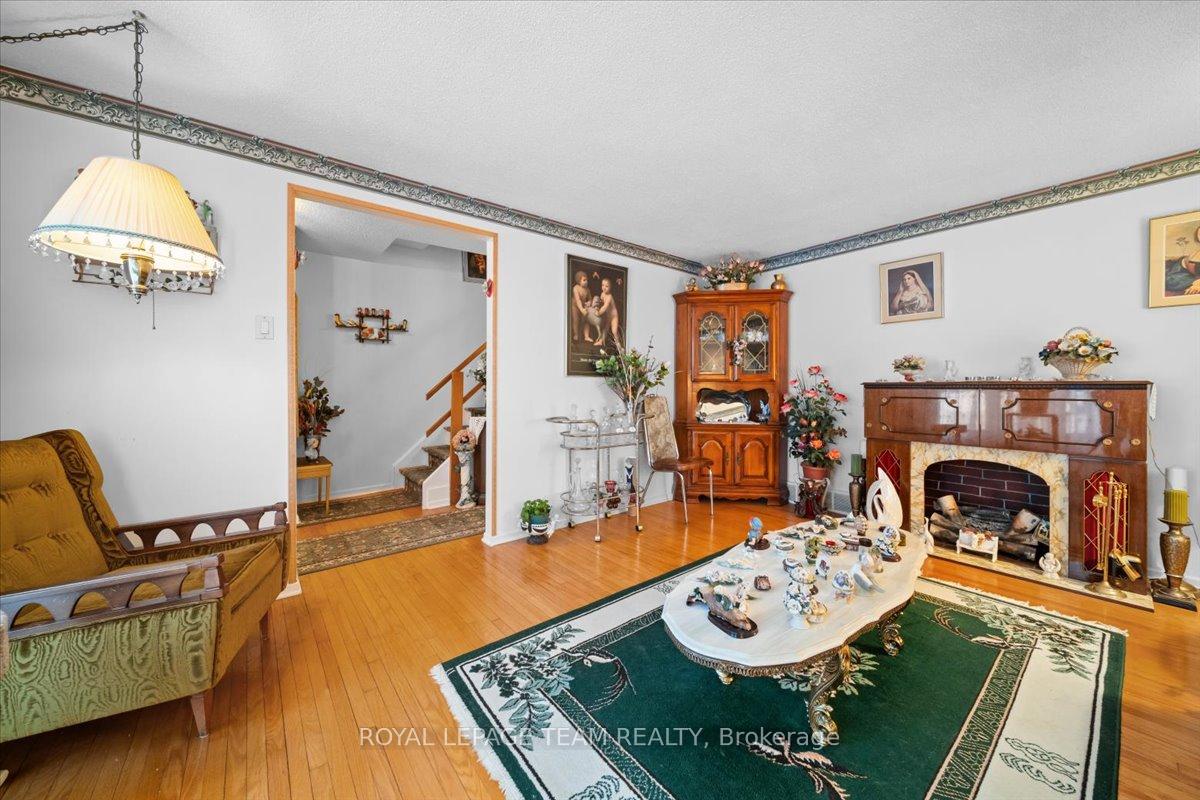 Photo 12 of Unit 40, 1295 Ledbury Avenue S, Ottawa, Ellwood — HOMEH