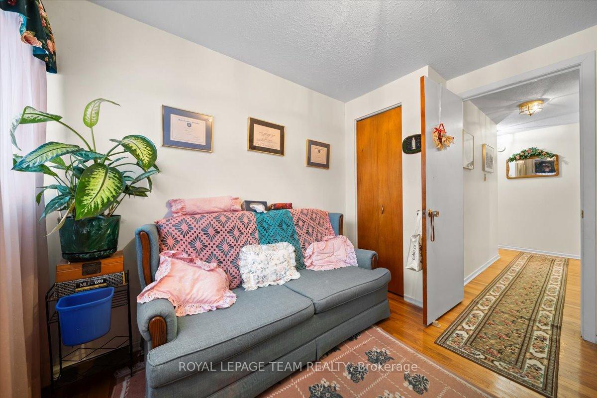 Photo 15 of Unit 40, 1295 Ledbury Avenue S, Ottawa, Ellwood — HOMEH