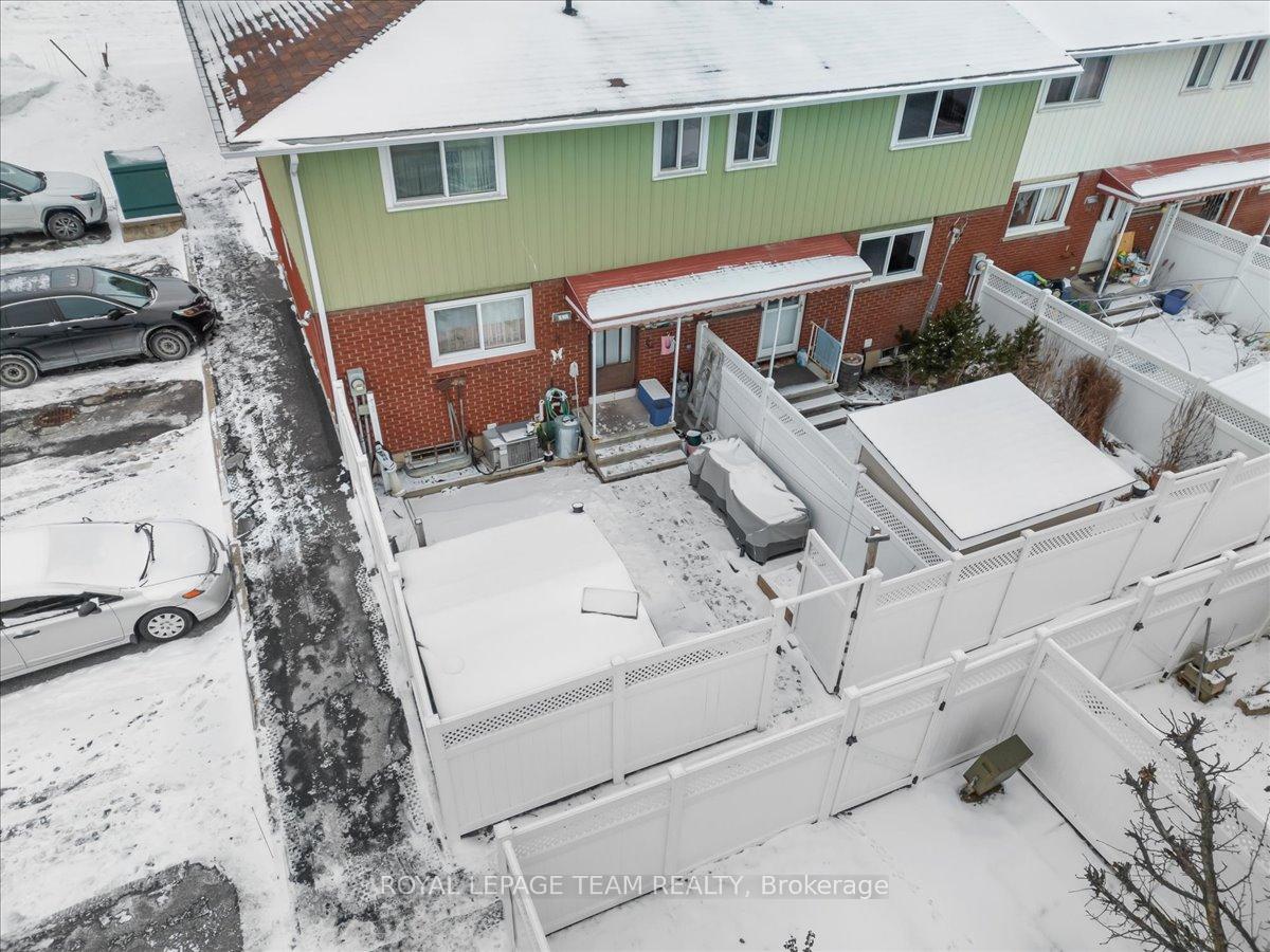Photo 25 of Unit 40, 1295 Ledbury Avenue S, Ottawa, Ellwood — HOMEH