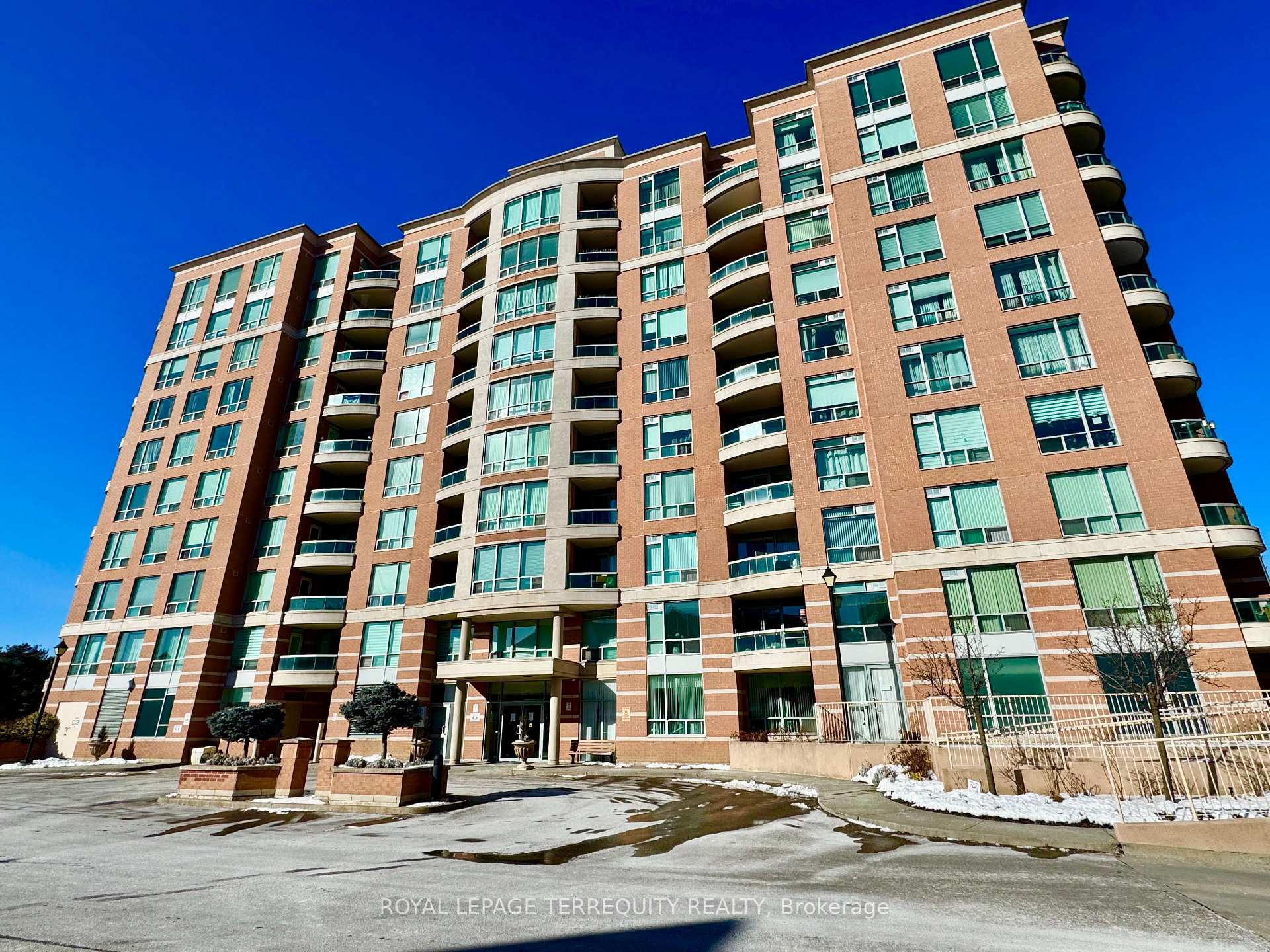 Photo 1 of Unit 1006, 745 New Westminster Drive, Vaughan, Brownridge — HOMEH