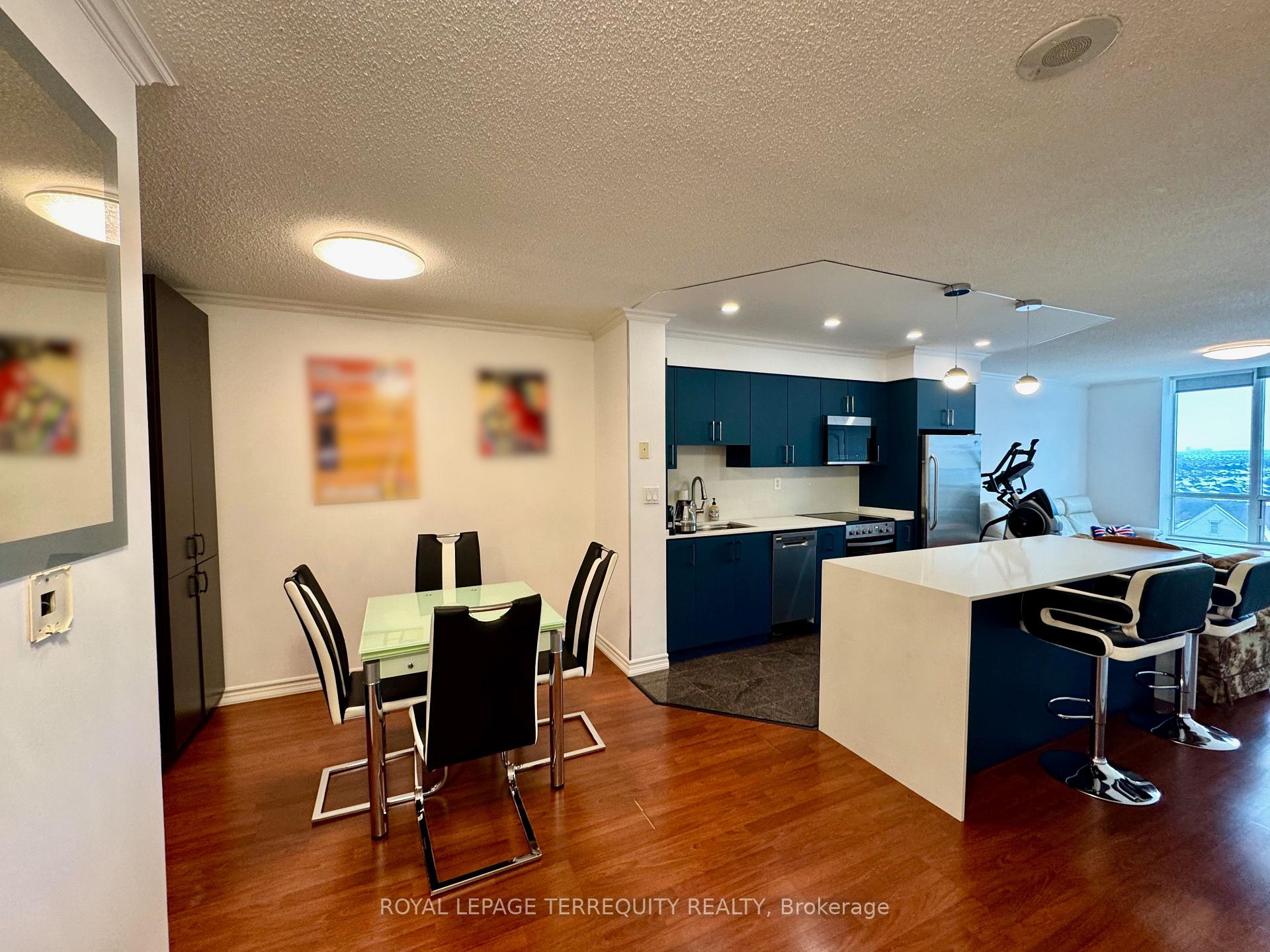 Photo 8 of Unit 1006, 745 New Westminster Drive, Vaughan, Brownridge — HOMEH