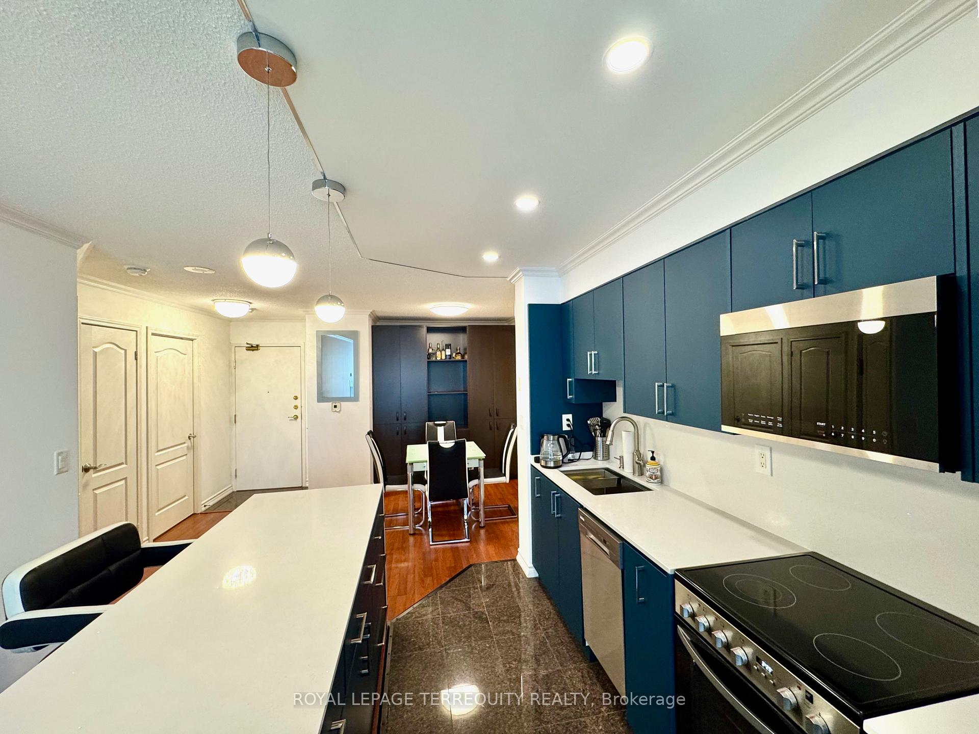 Photo 9 of Unit 1006, 745 New Westminster Drive, Vaughan, Brownridge — HOMEH