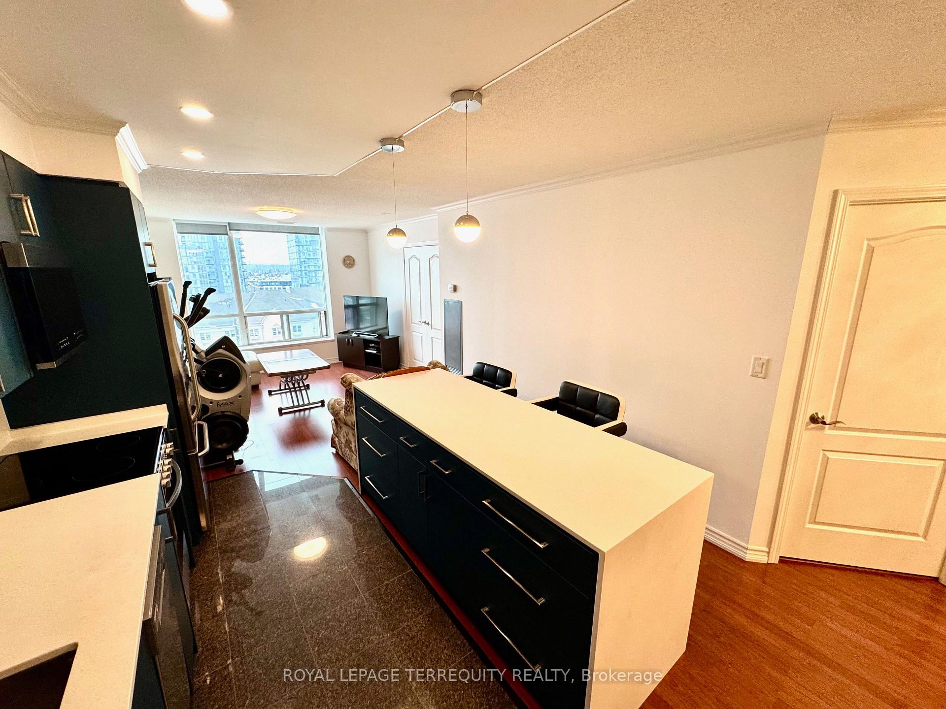 Photo 13 of Unit 1006, 745 New Westminster Drive, Vaughan, Brownridge — HOMEH