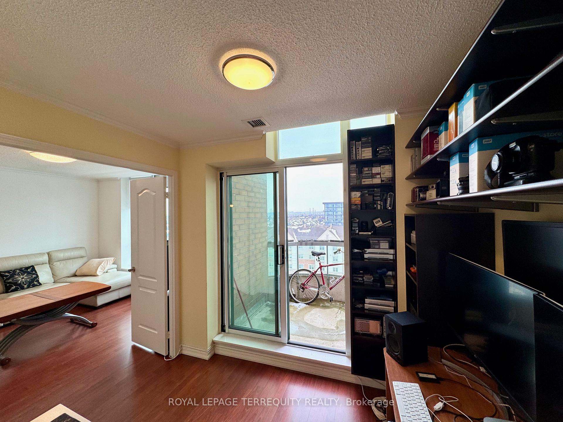 Photo 15 of Unit 1006, 745 New Westminster Drive, Vaughan, Brownridge — HOMEH