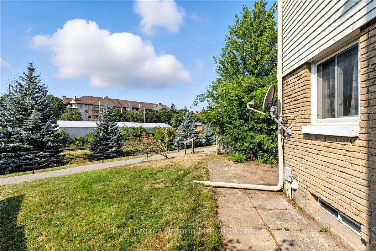 Photo 26 of Unit 41, 415 Morgan Avenue, Kitchener — HOMEH