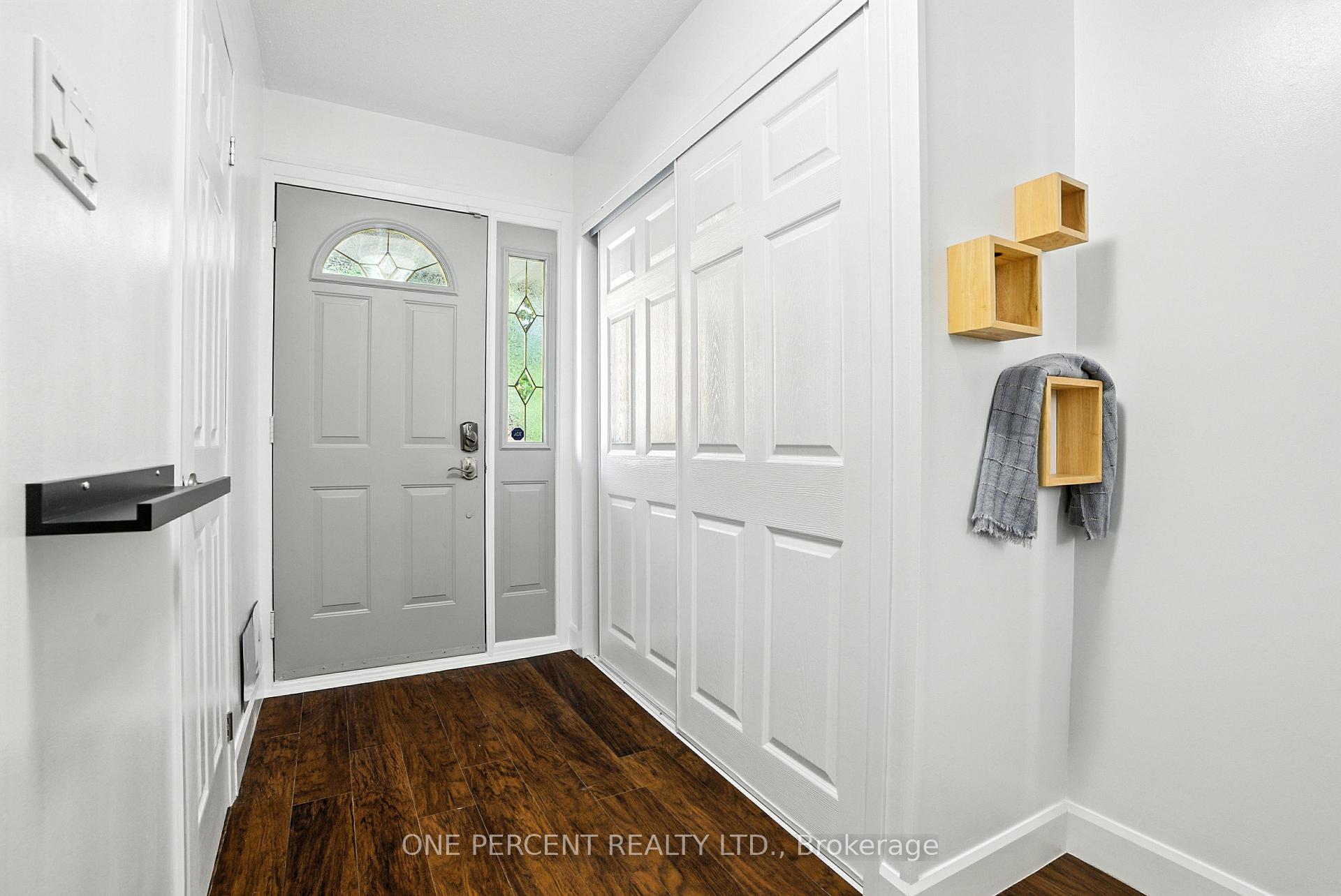 Photo 3 of Unit 71, 4640 Cosmic Place E, Ottawa, Pineview — HOMEH
