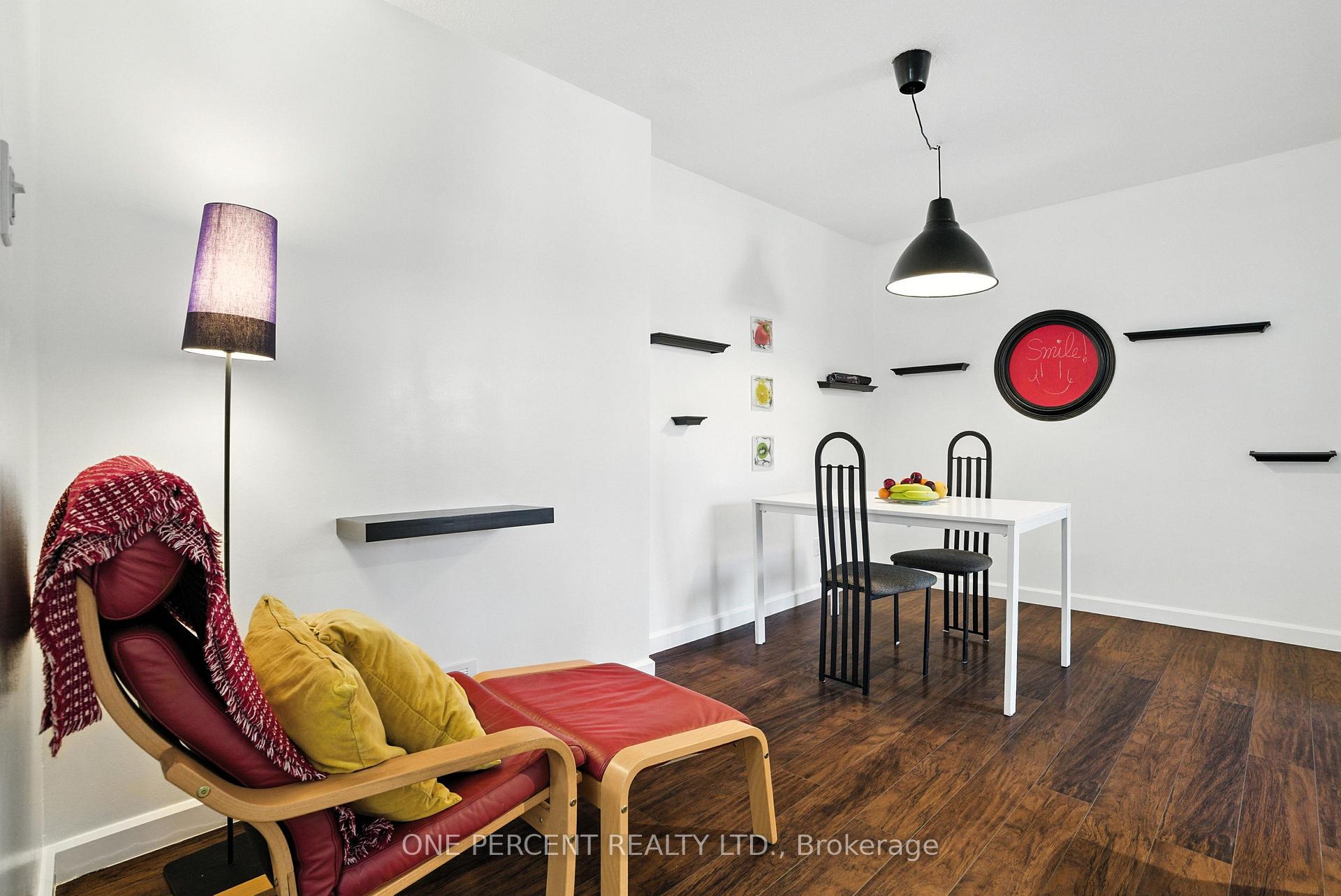 Photo 15 of Unit 71, 4640 Cosmic Place E, Ottawa, Pineview — HOMEH