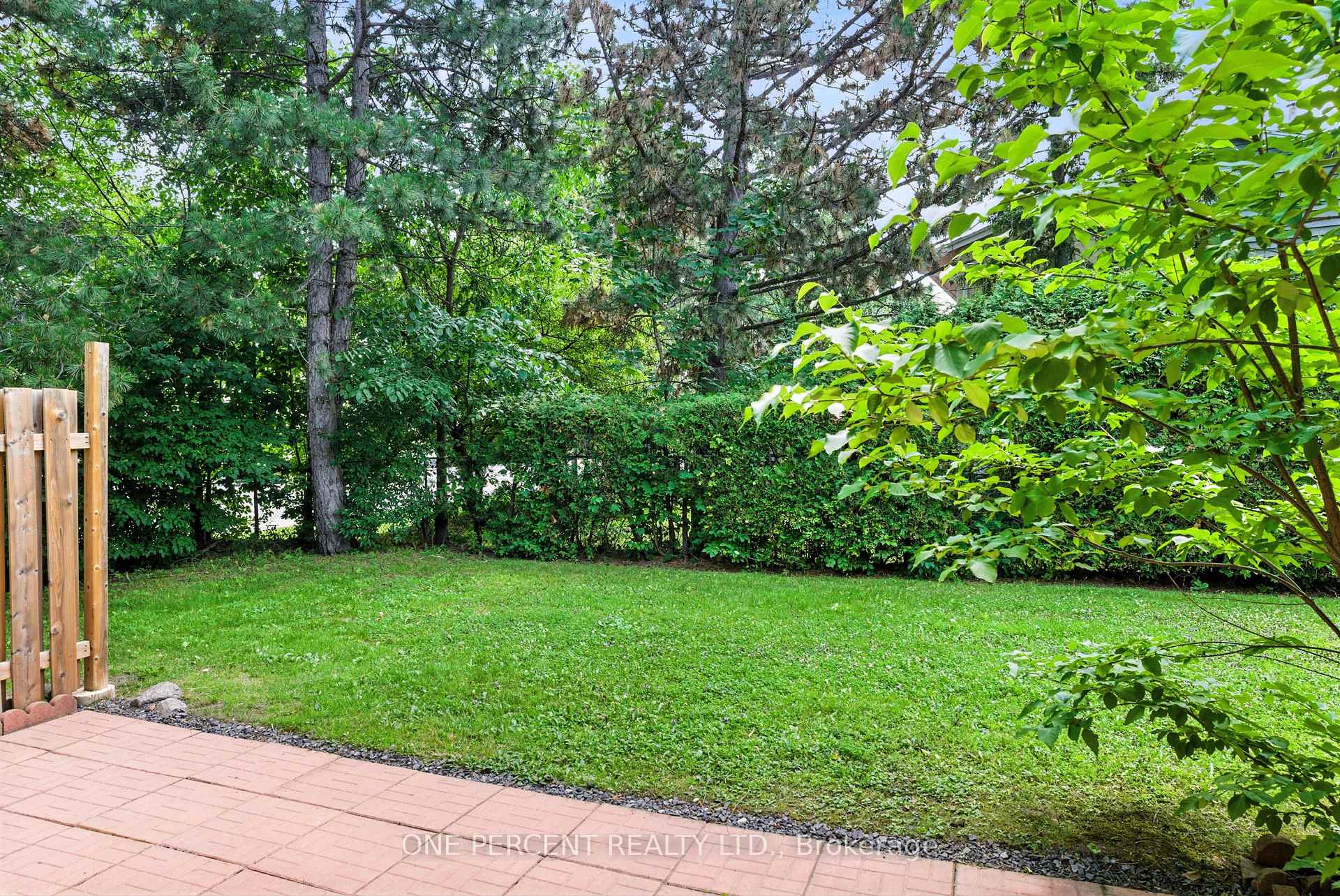 Photo 39 of Unit 71, 4640 Cosmic Place E, Ottawa, Pineview — HOMEH