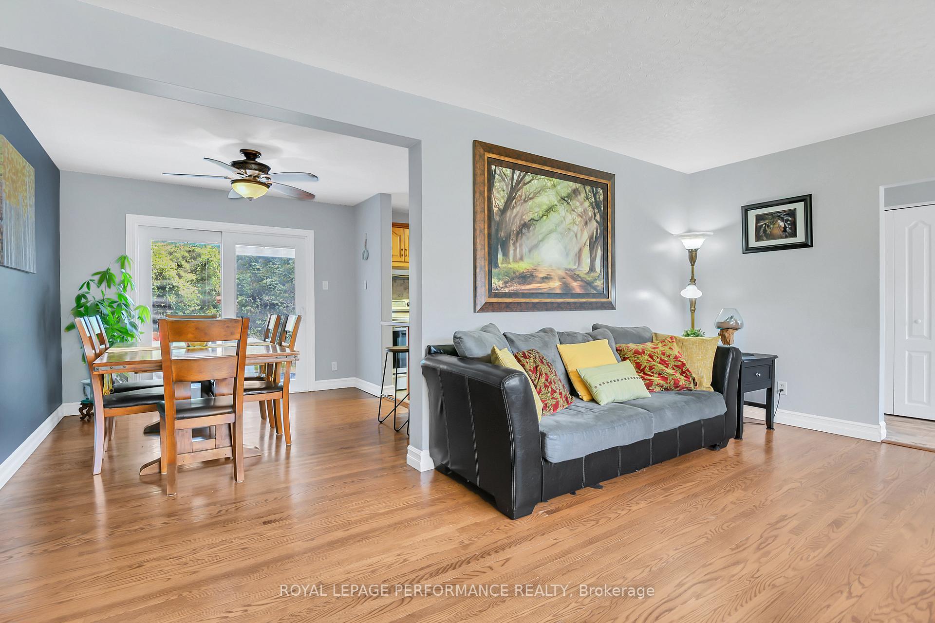 Photo 9 of 2117 Valley Drive, Ottawa, Elmvale Acres/Urbandale — HOMEH