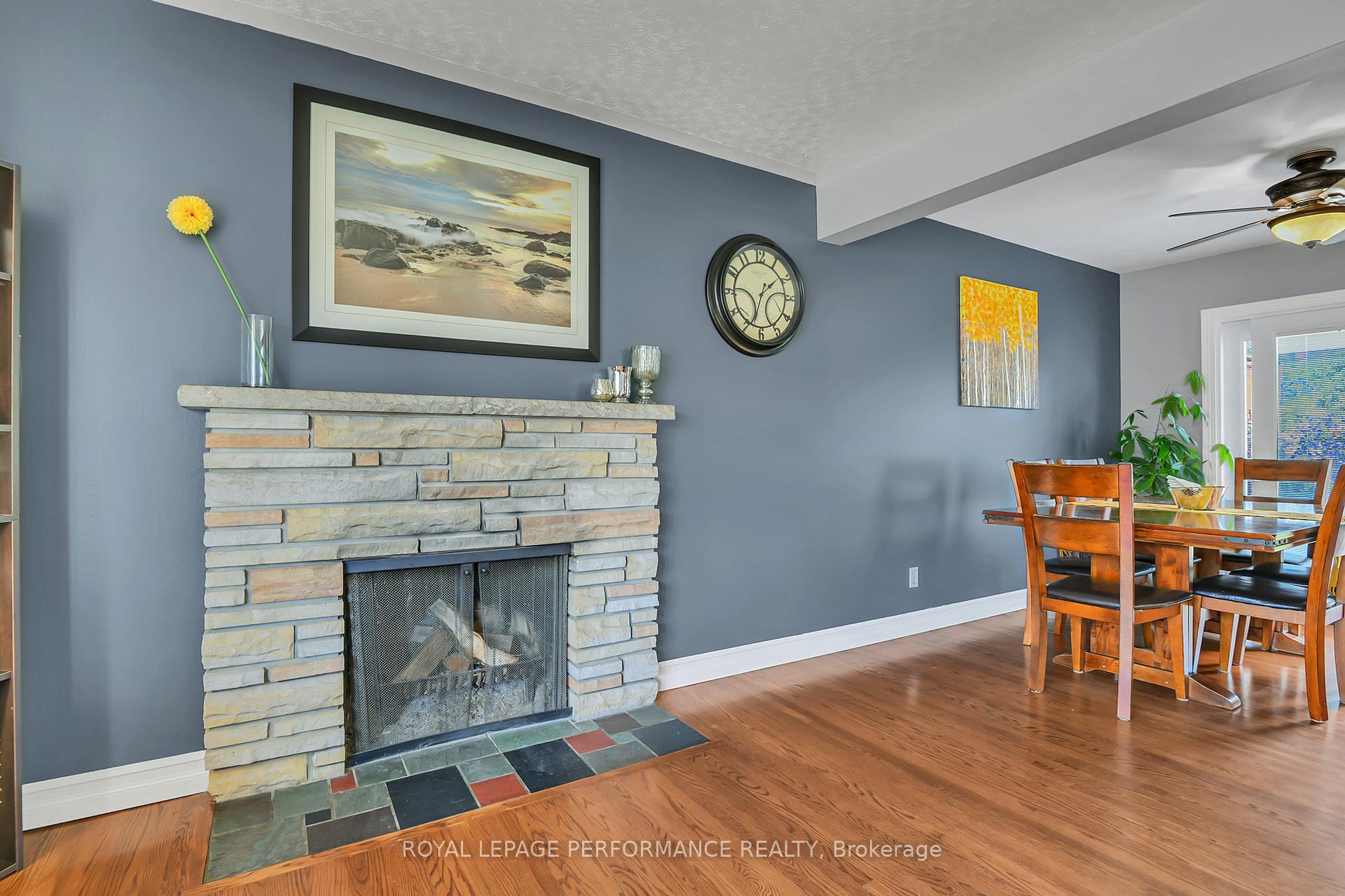 Photo 16 of 2117 Valley Drive, Ottawa, Elmvale Acres/Urbandale — HOMEH