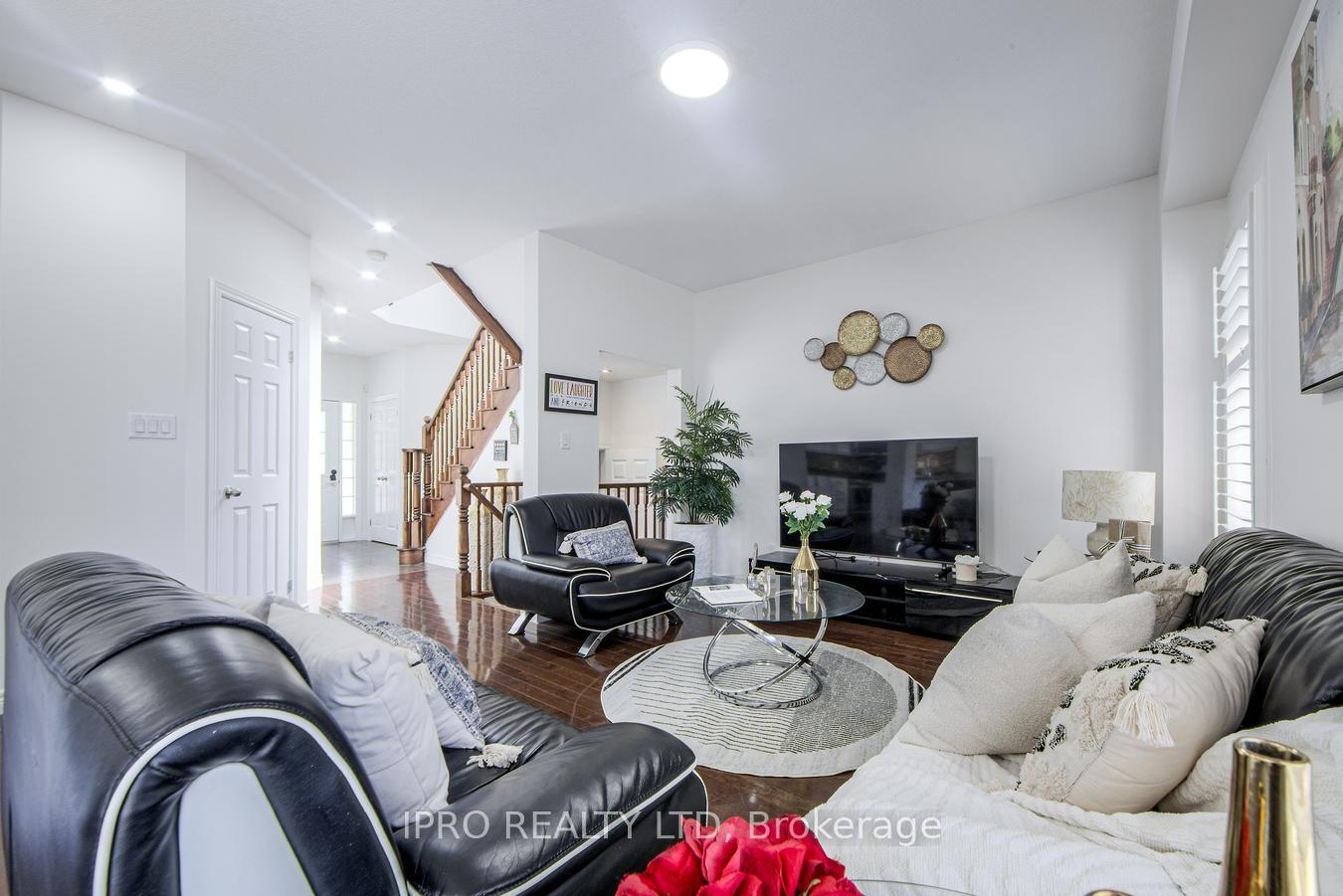 Photo 11 of Unit 28, 6 Atessa Drive, Hamilton, Ryckmans — HOMEH