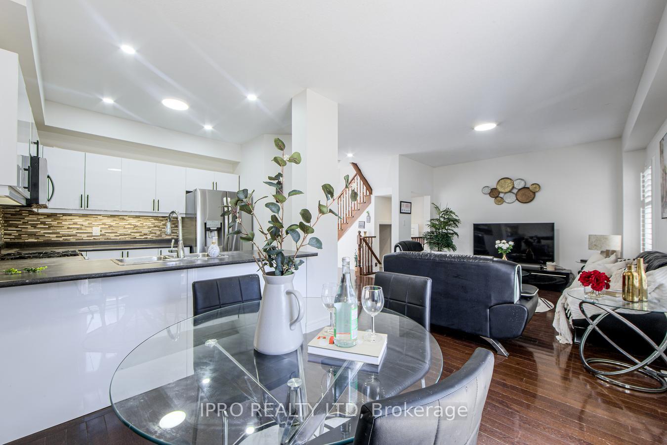 Photo 13 of Unit 28, 6 Atessa Drive, Hamilton, Ryckmans — HOMEH