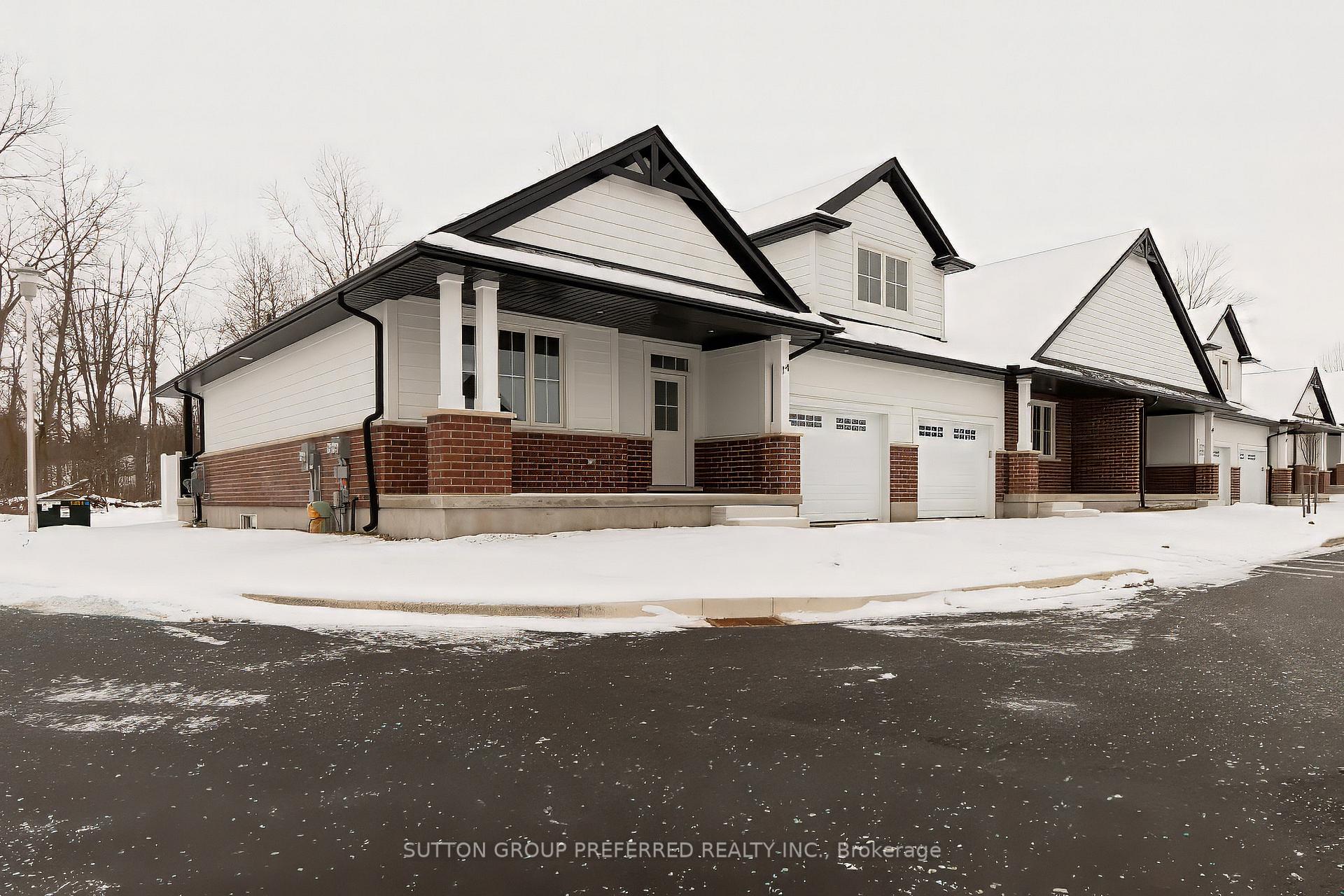Front of Unit 14, 175 Glengariff Drive