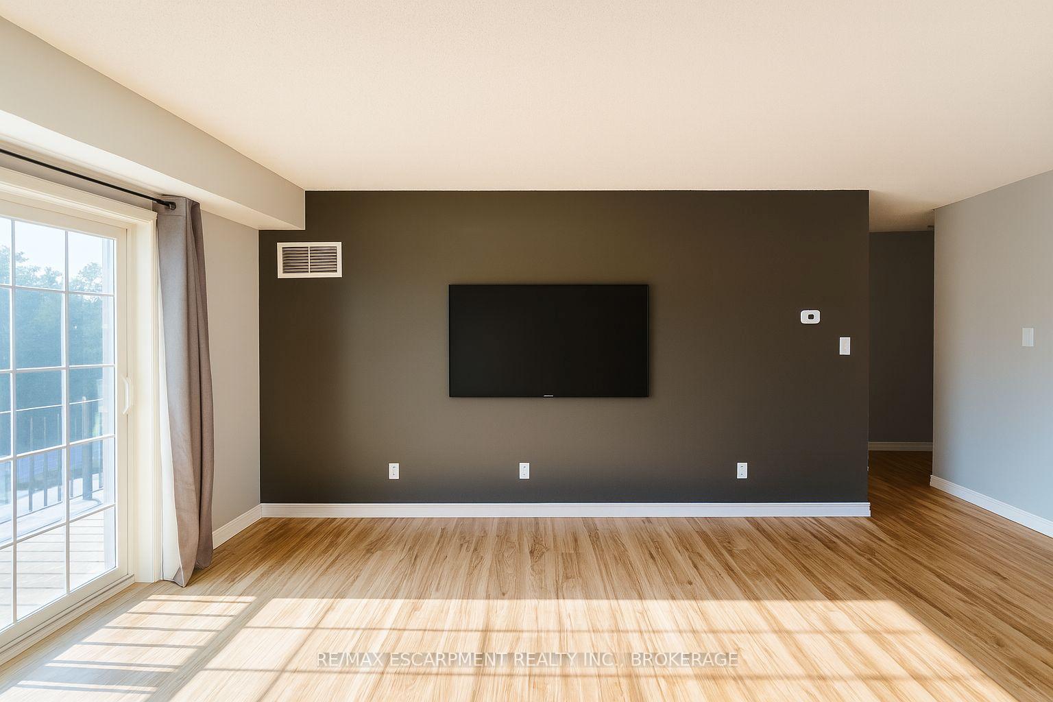 Photo 7 of Unit 209, 75 Shipway Avenue, Clarington, Newcastle — HOMEH