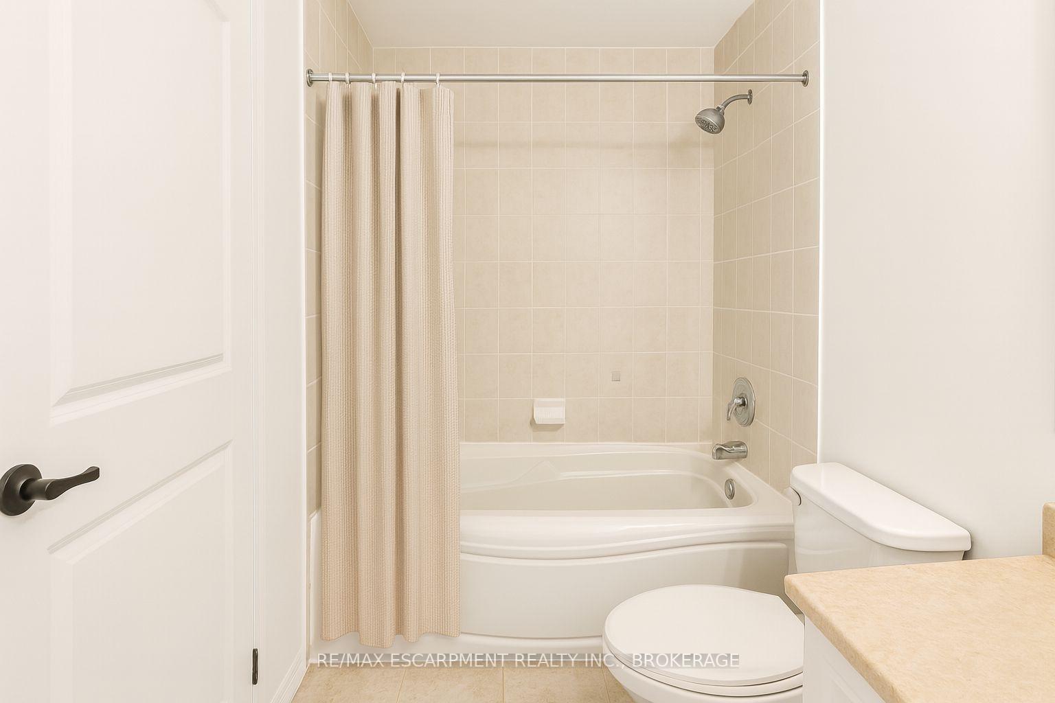 Photo 11 of Unit 209, 75 Shipway Avenue, Clarington, Newcastle — HOMEH