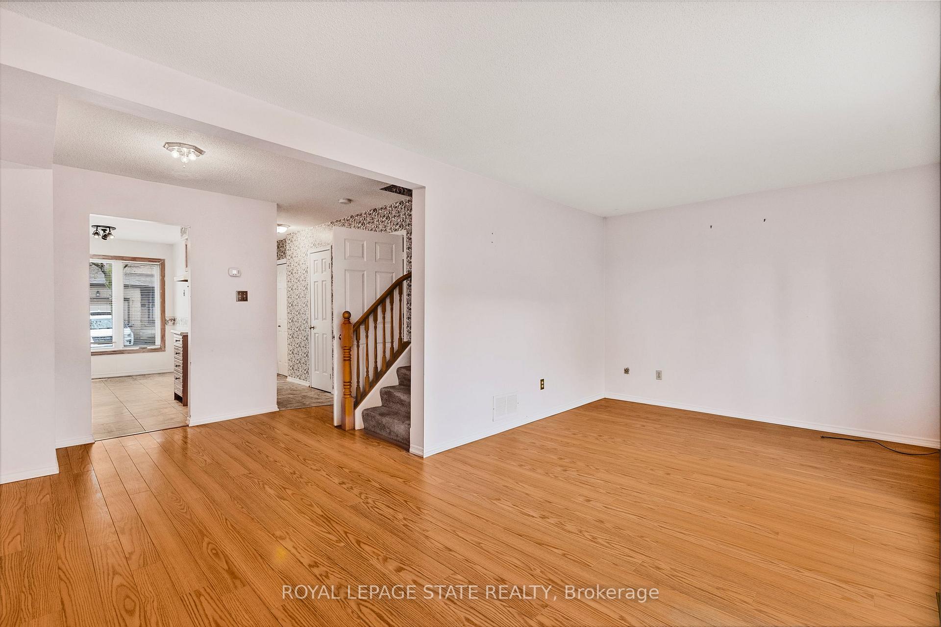 Photo 15 of Unit 21, 618 Barton Street, Hamilton, Stoney Creek — HOMEH