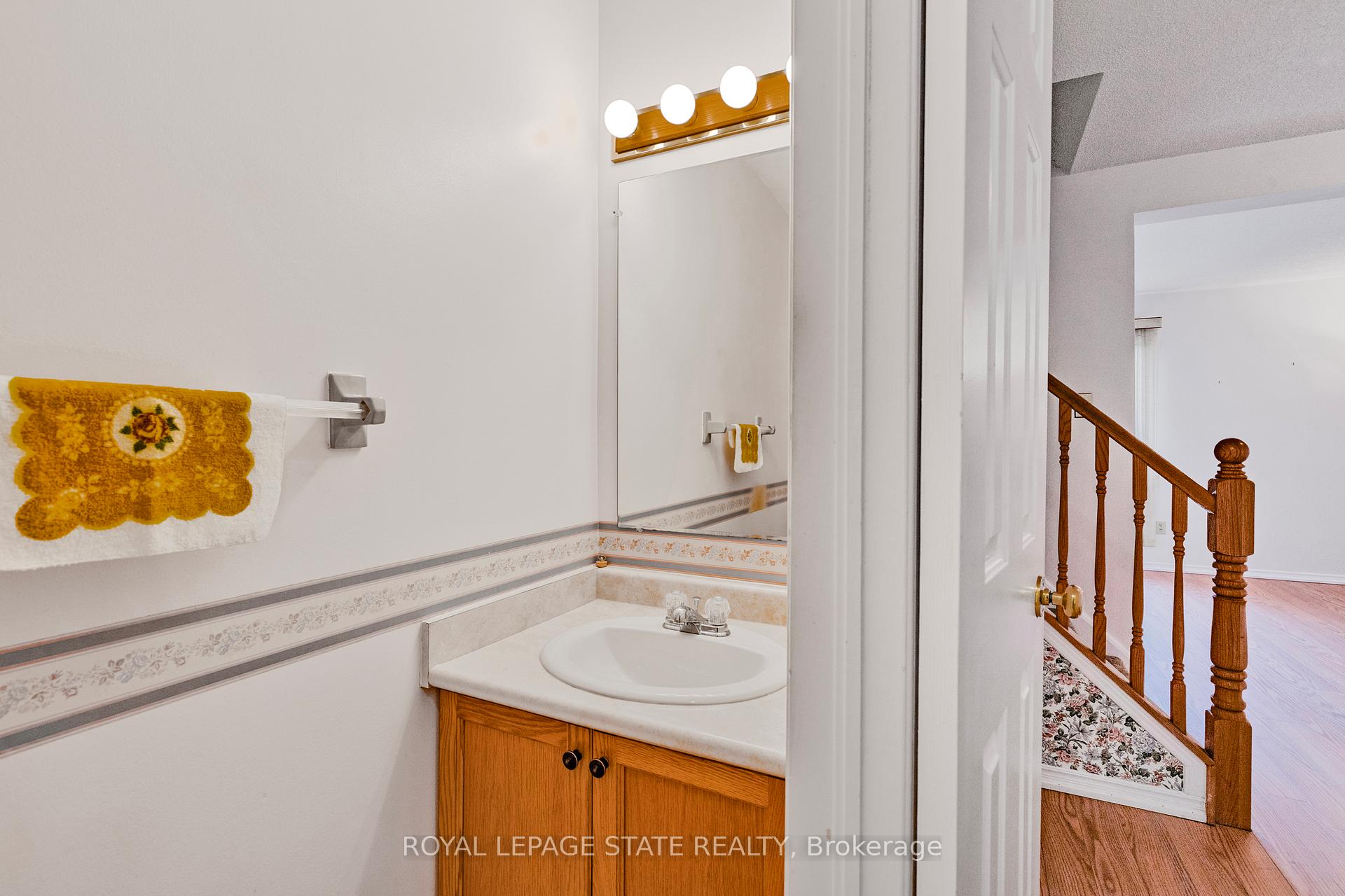 Photo 18 of Unit 21, 618 Barton Street, Hamilton, Stoney Creek — HOMEH