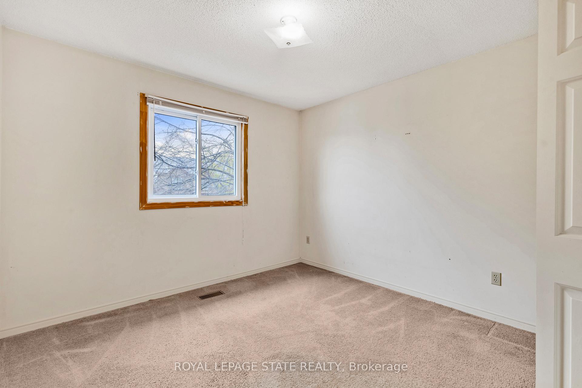 Photo 24 of Unit 21, 618 Barton Street, Hamilton, Stoney Creek — HOMEH