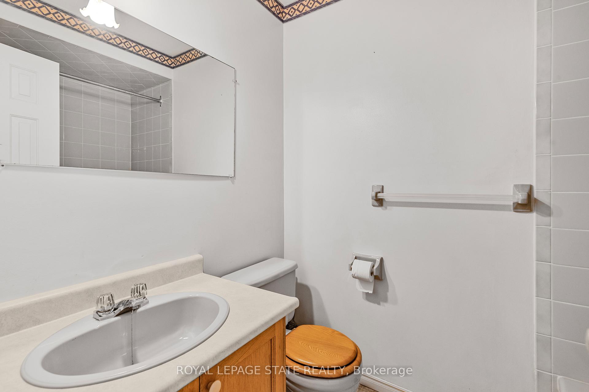 Photo 26 of Unit 21, 618 Barton Street, Hamilton, Stoney Creek — HOMEH