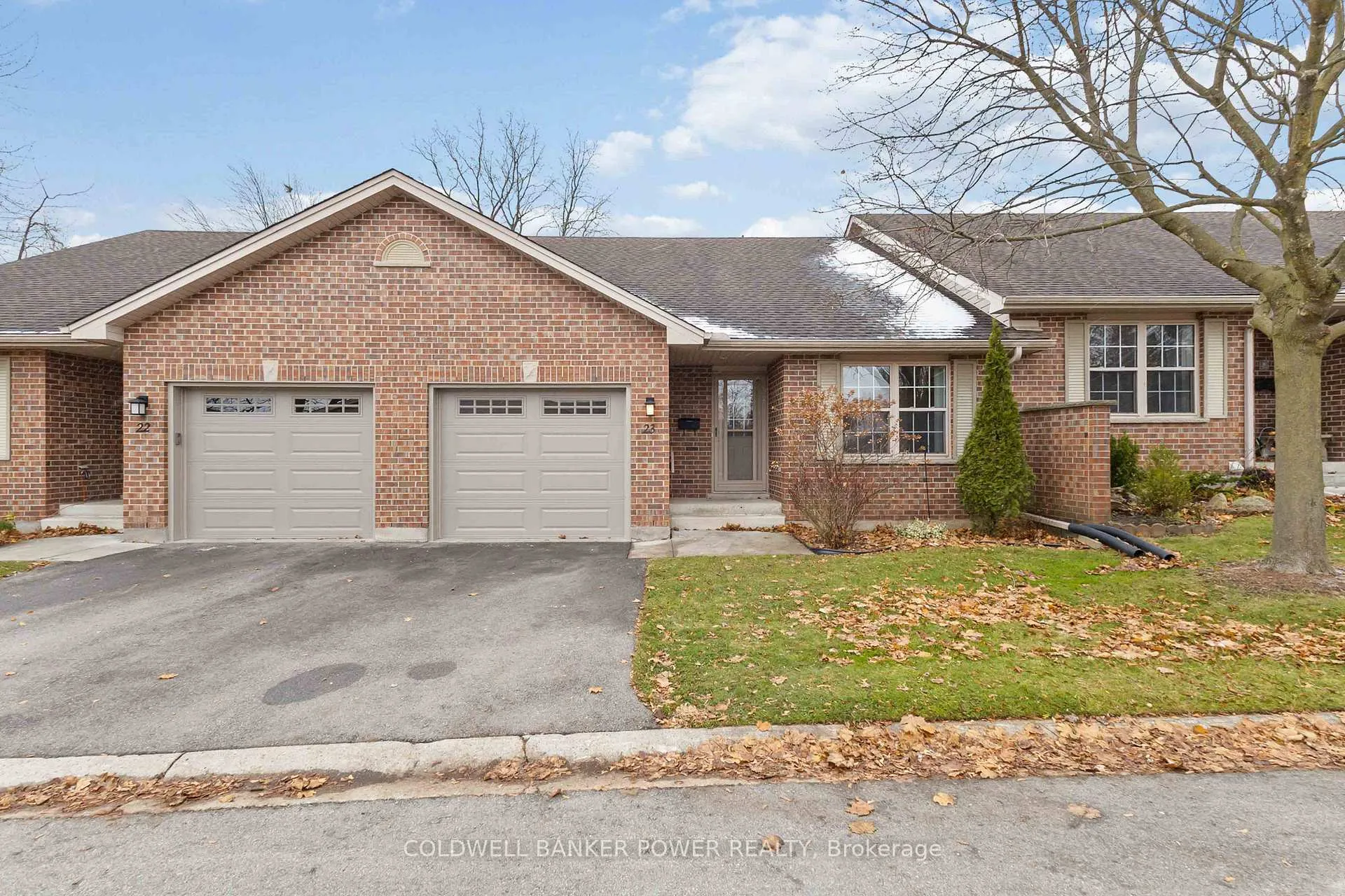 Front of Unit 23, 680 Commissioners Road W