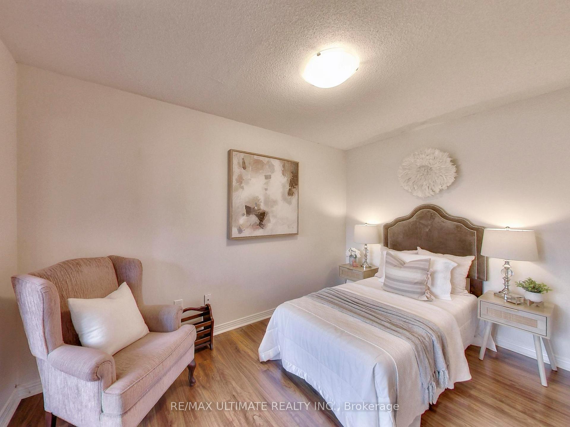 Photo 12 of Unit 101, 30 Wilson Street, Markham, Old Markham Village — HOMEH