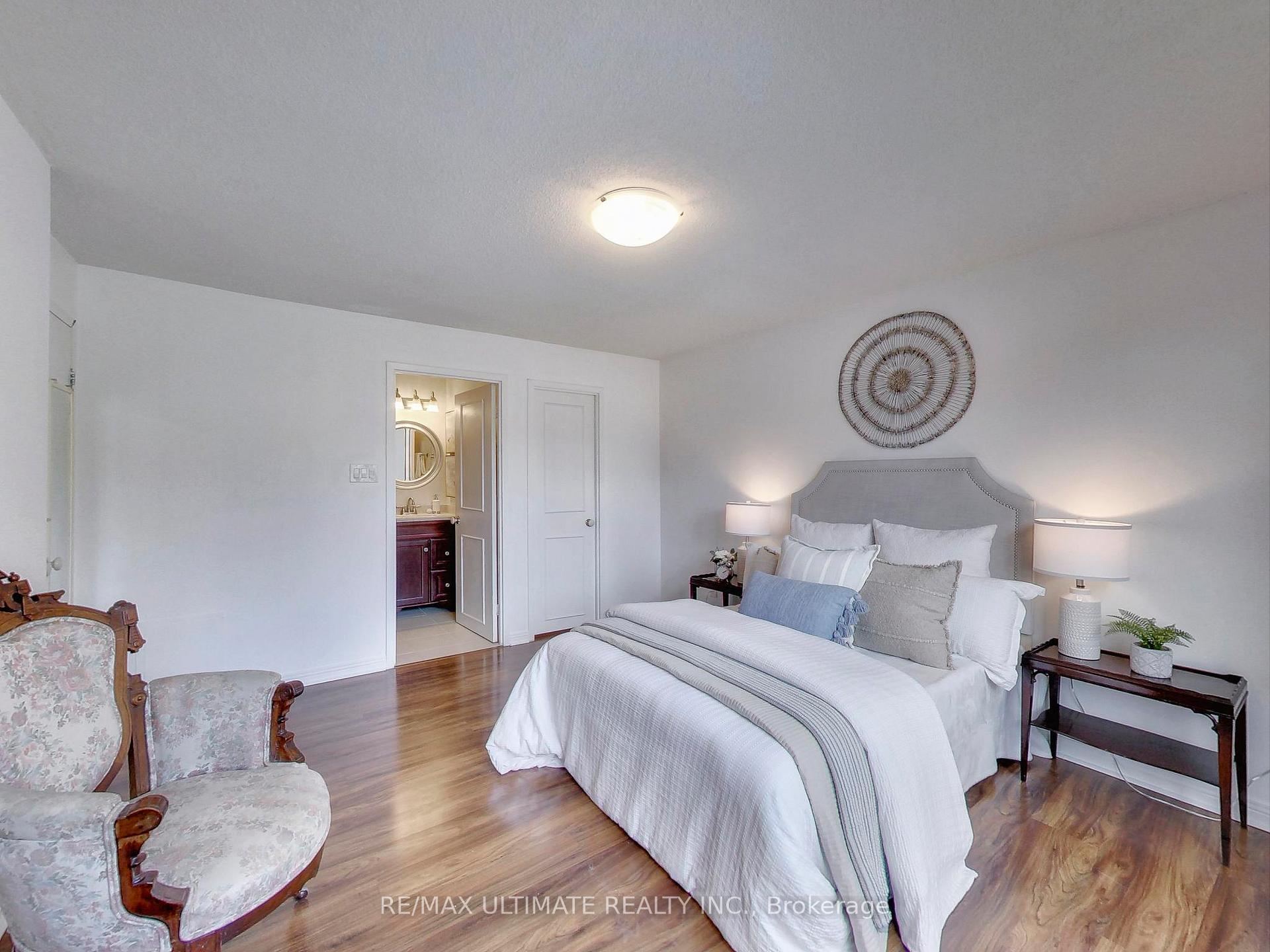 Photo 24 of Unit 101, 30 Wilson Street, Markham, Old Markham Village — HOMEH