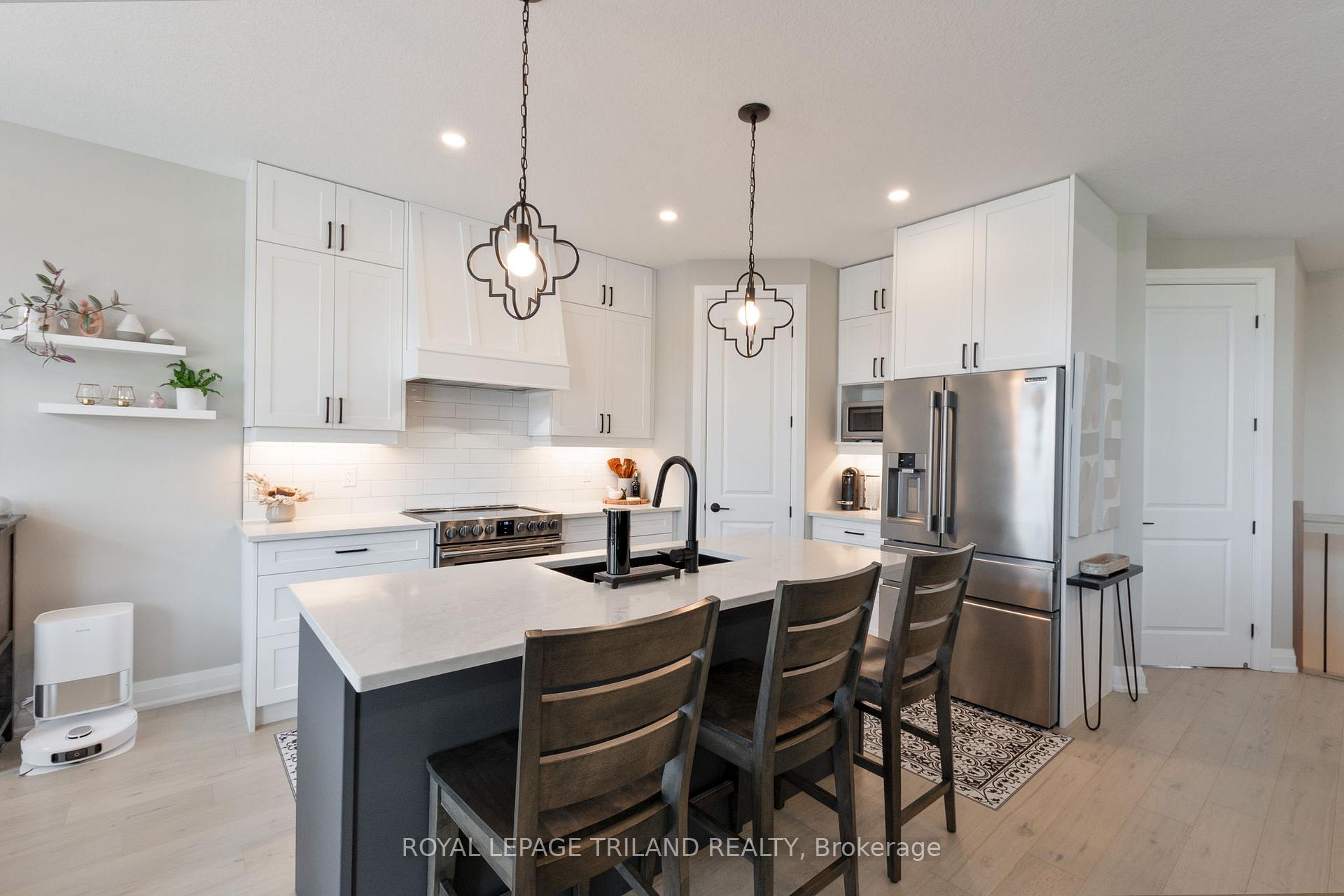 Photo 10 of Unit 57, 383 Daventry Way, Middlesex Centre, Rural Middlesex Centre — HOMEH