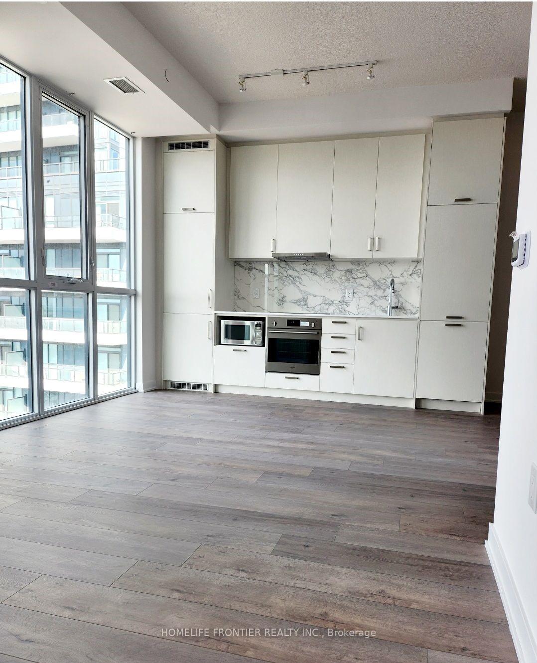 Photo 4 of Unit 206, 60 Honeycrisp Crescent, Vaughan, Vaughan Corporate Centre — HOMEH