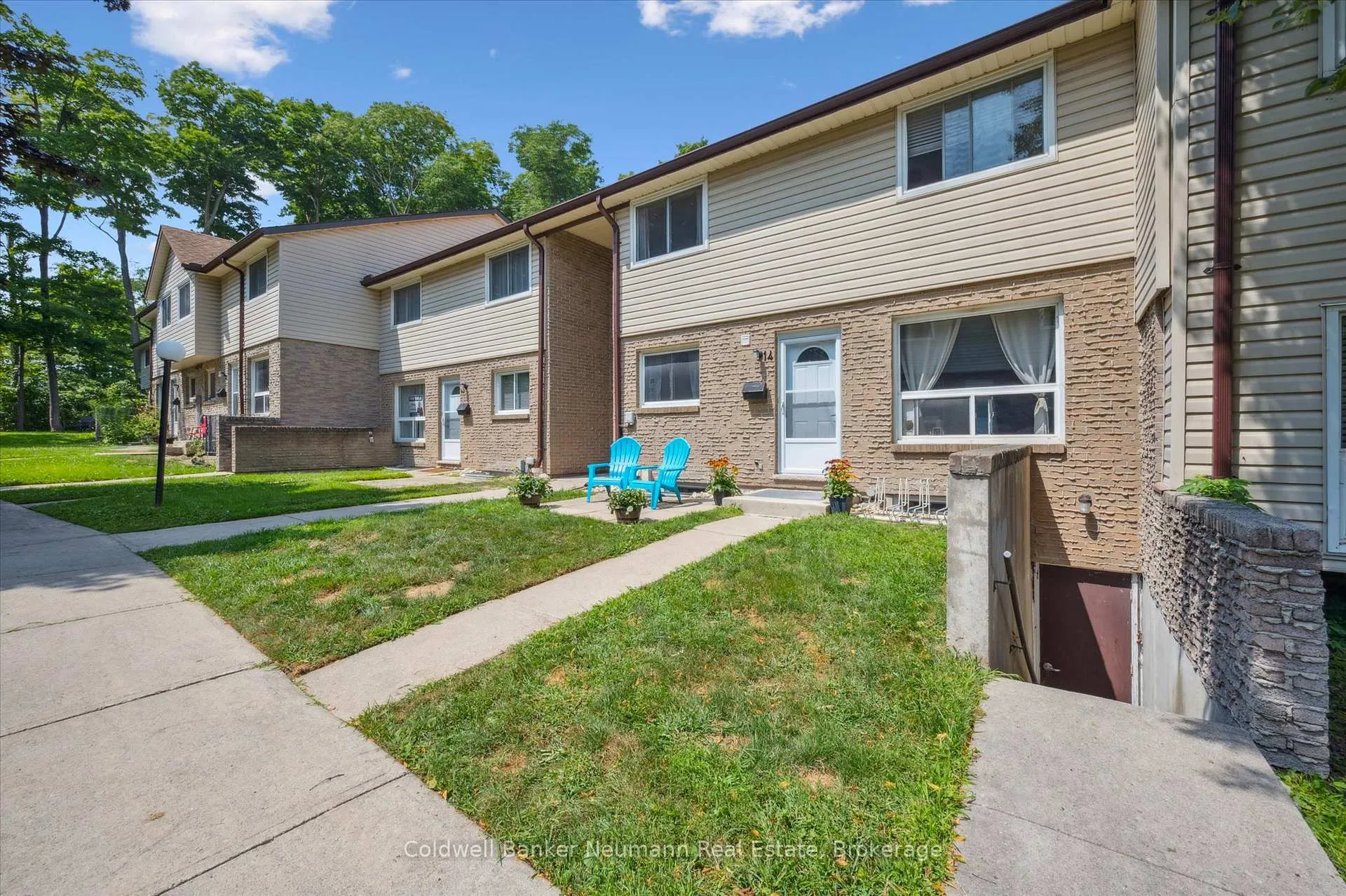 Photo 4 of Unit 14, 453 Albert Street, Waterloo — HOMEH